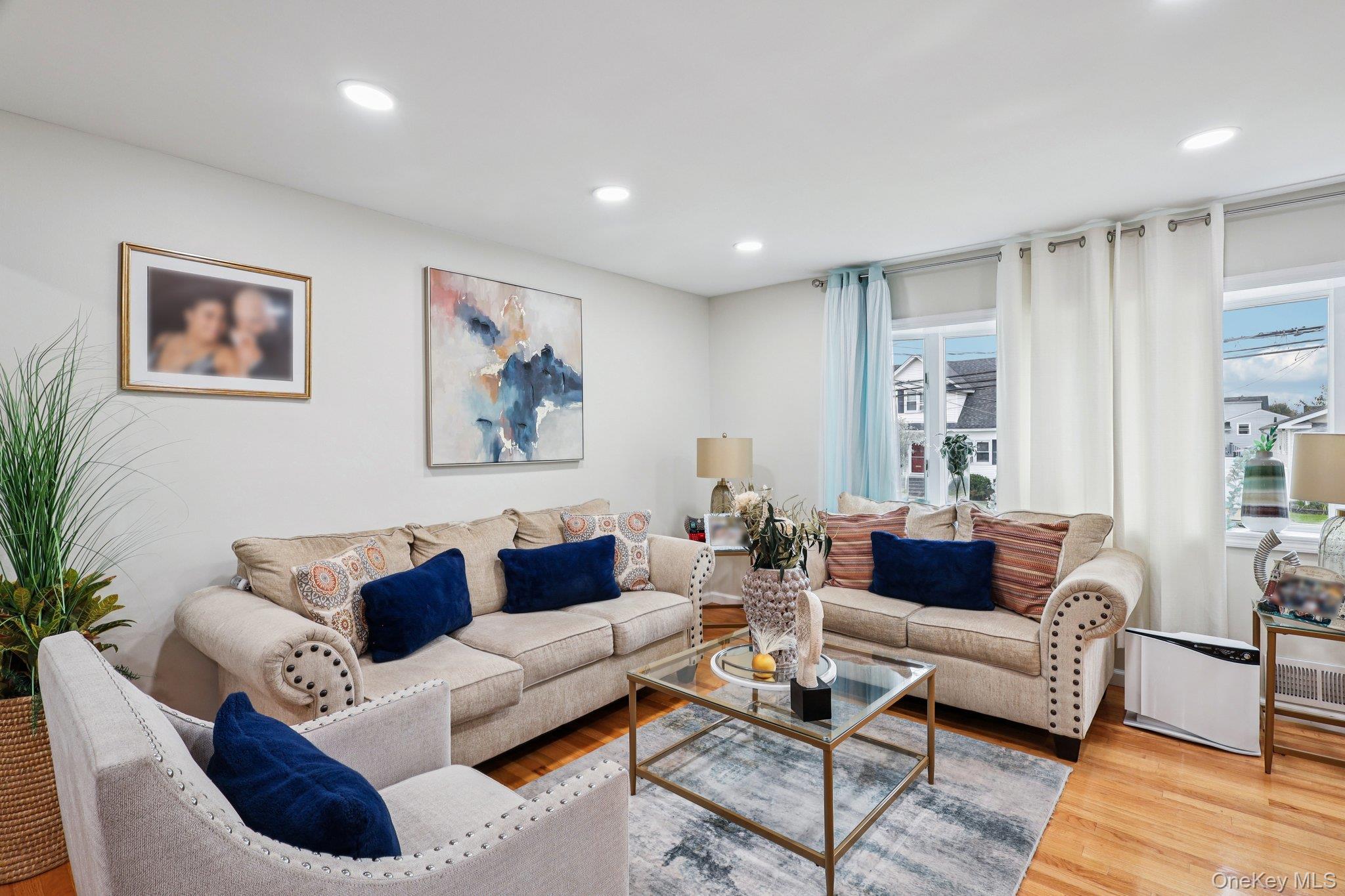 374 Miller Avenue, Freeport, NY 11520