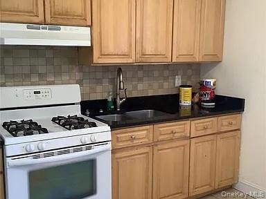 1148 West Broadway, Hewlett, NY 11557