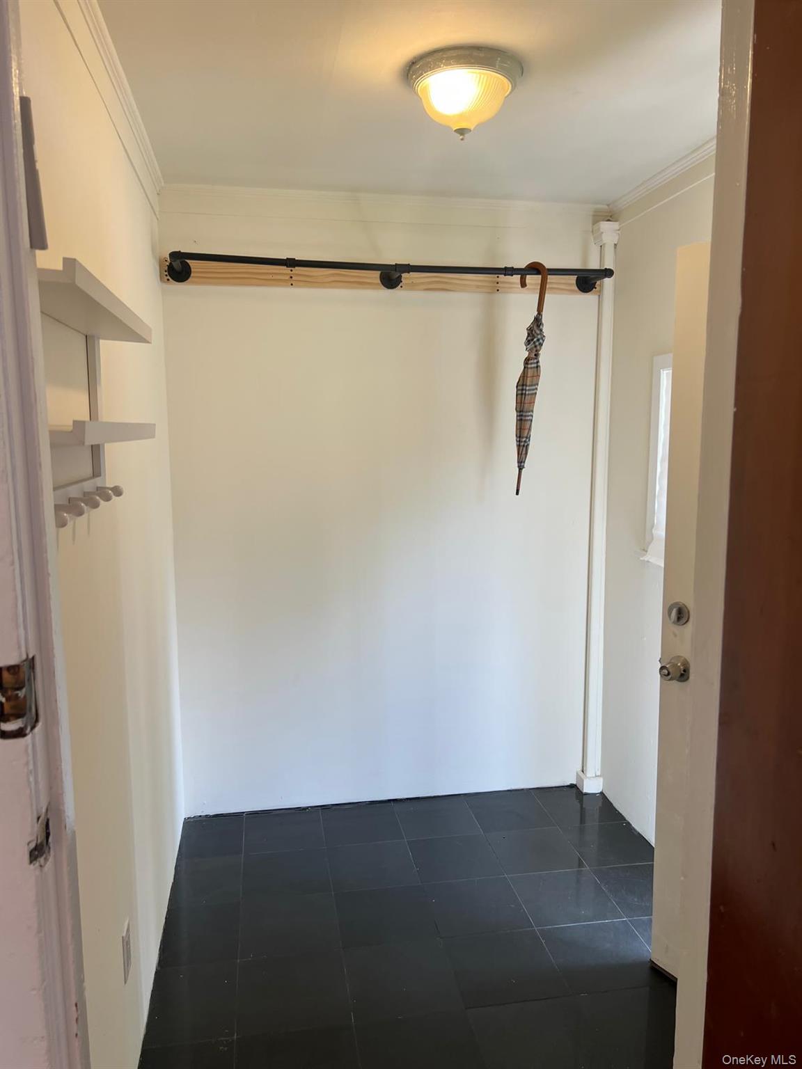 1148 West Broadway, Hewlett, NY 11557