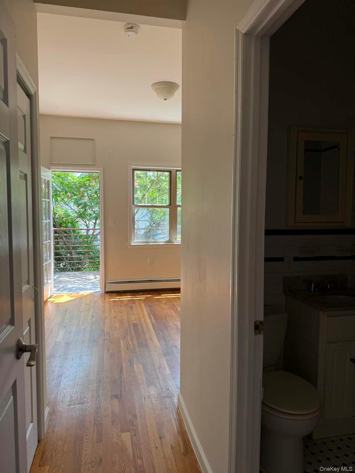 1624 Summerfield Street # 1R,2R,2L, Ridgewood, NY 11385