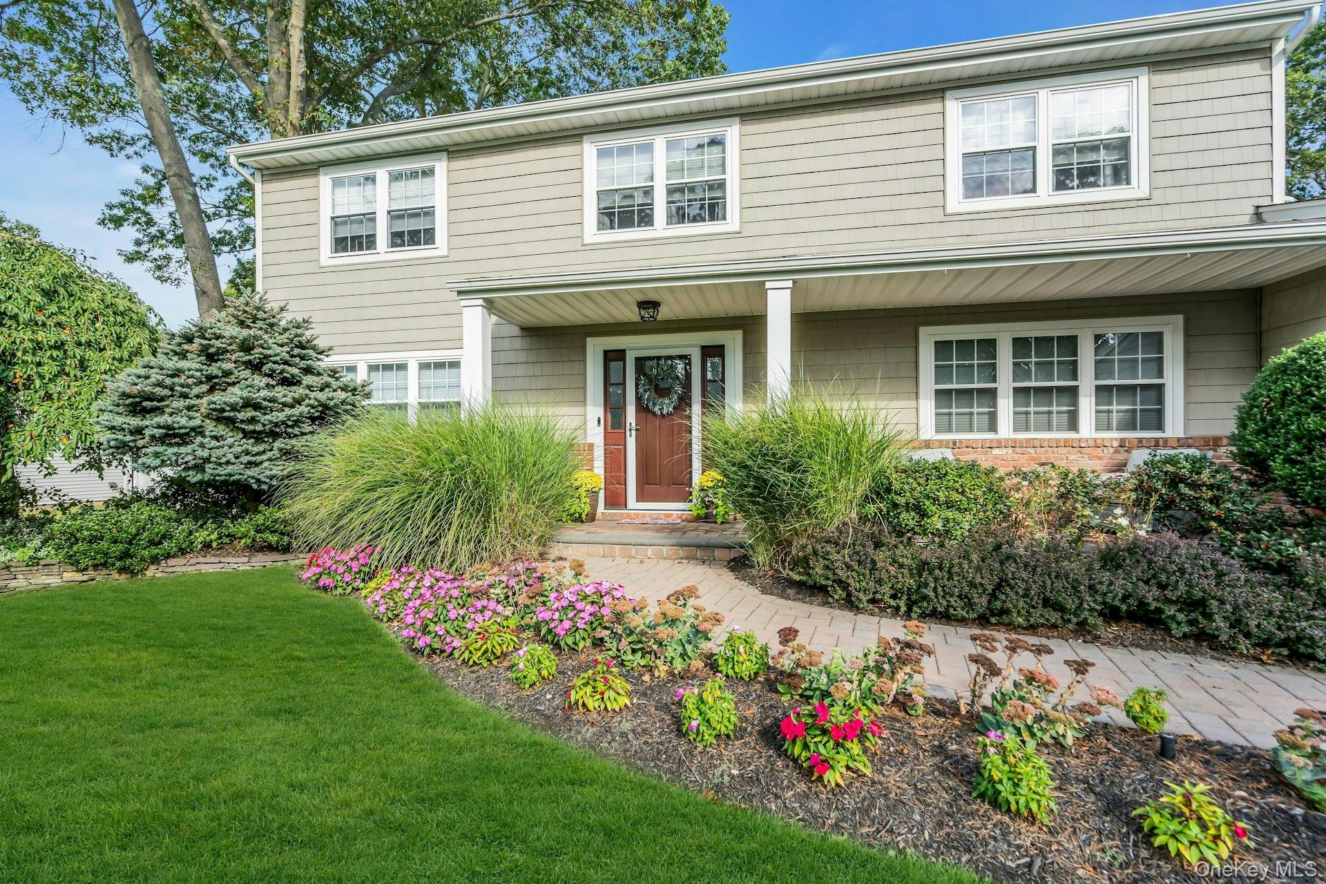 177 N Bicycle Path, Selden, NY 11784