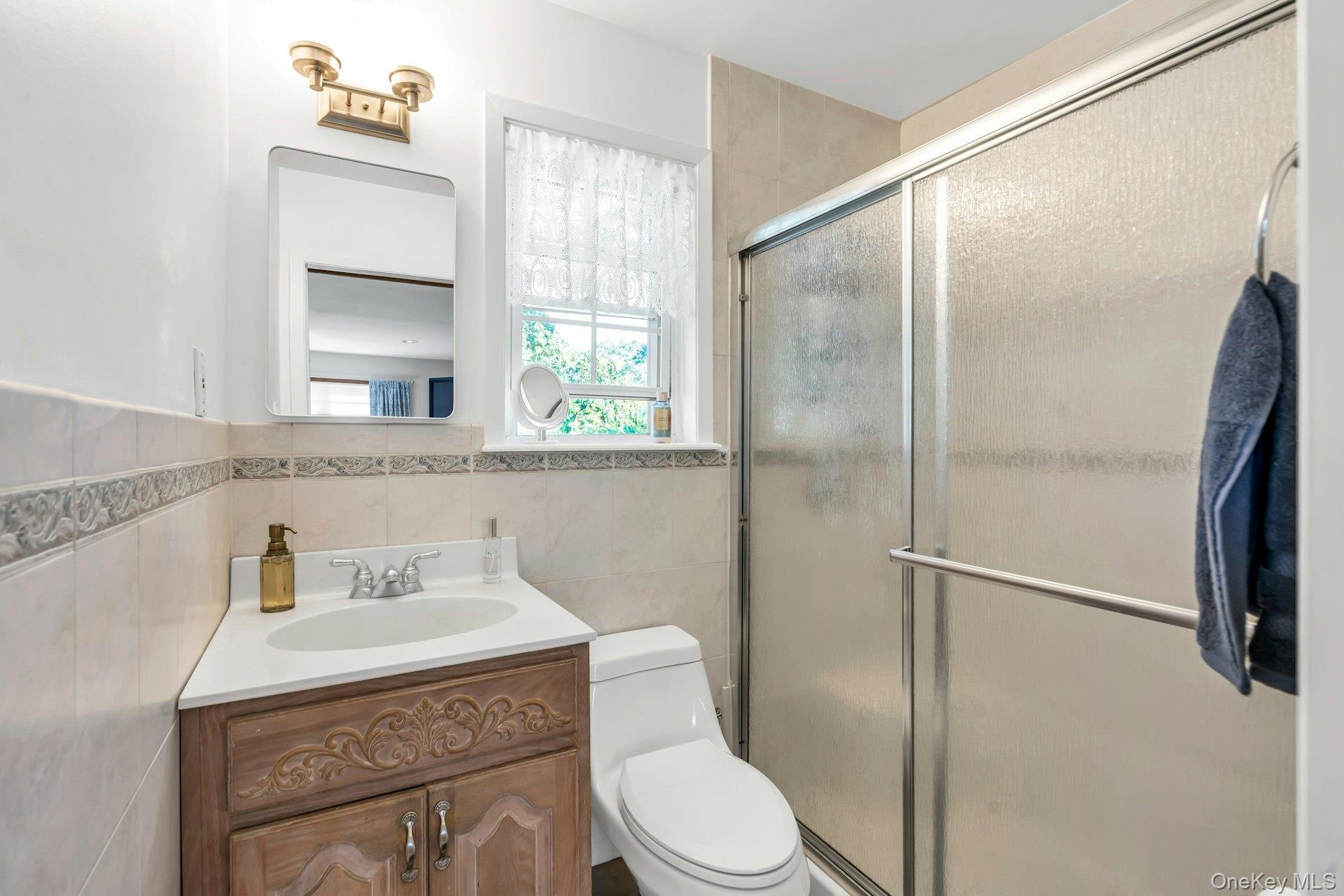 177 N Bicycle Path, Selden, NY 11784