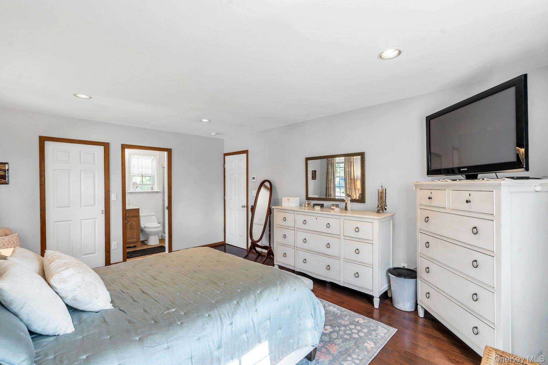 177 N Bicycle Path, Selden, NY 11784