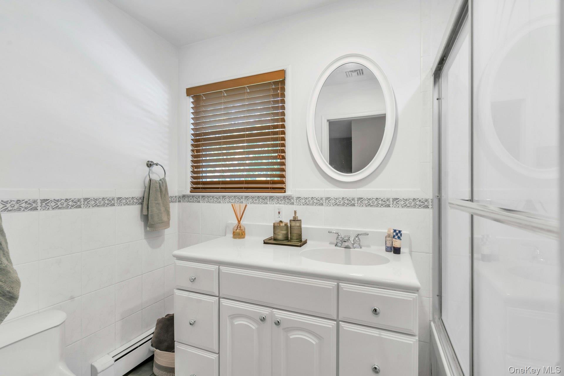 177 N Bicycle Path, Selden, NY 11784