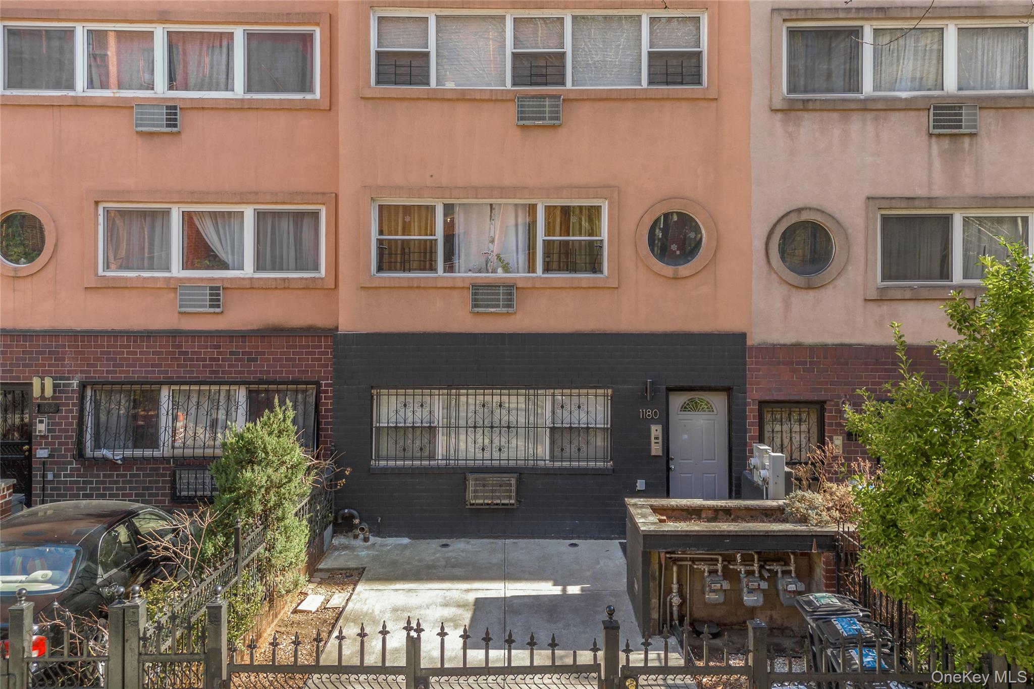 1180 Sherman Avenue, Bronx, NY 10456