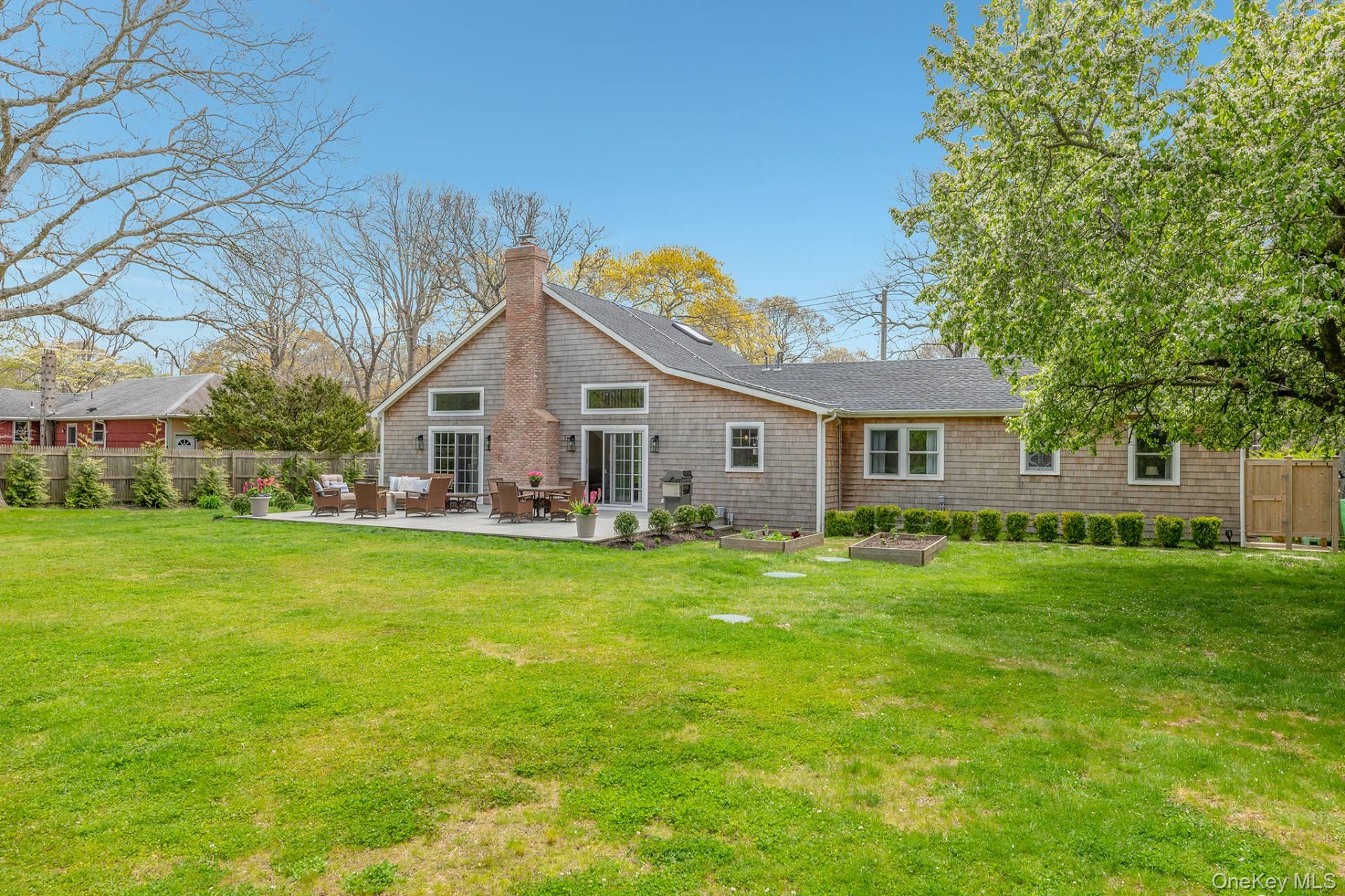 109 Lewis Road, East Quogue, NY 11942