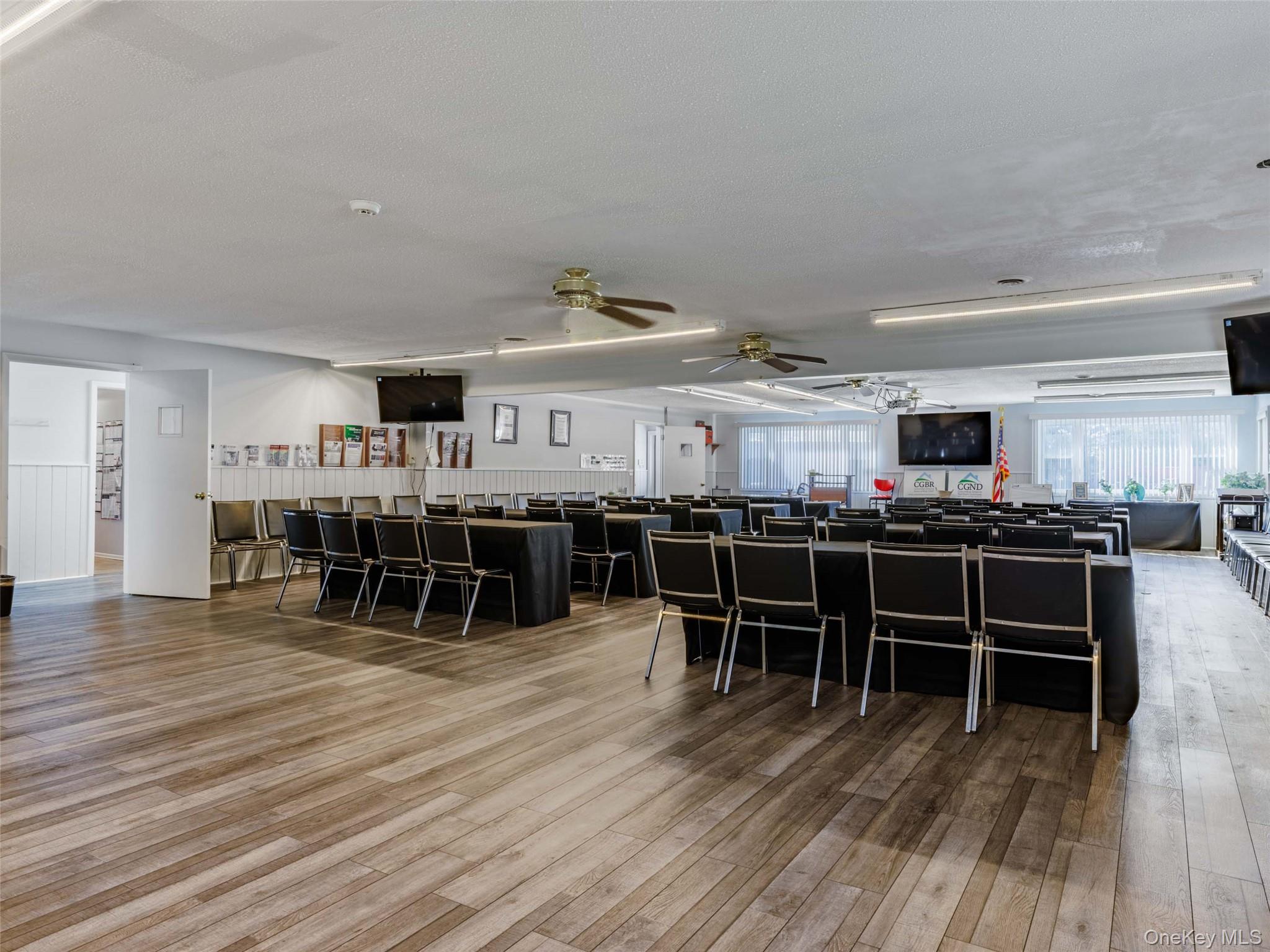 337 Fairview Avenue, Hudson, NY 12534