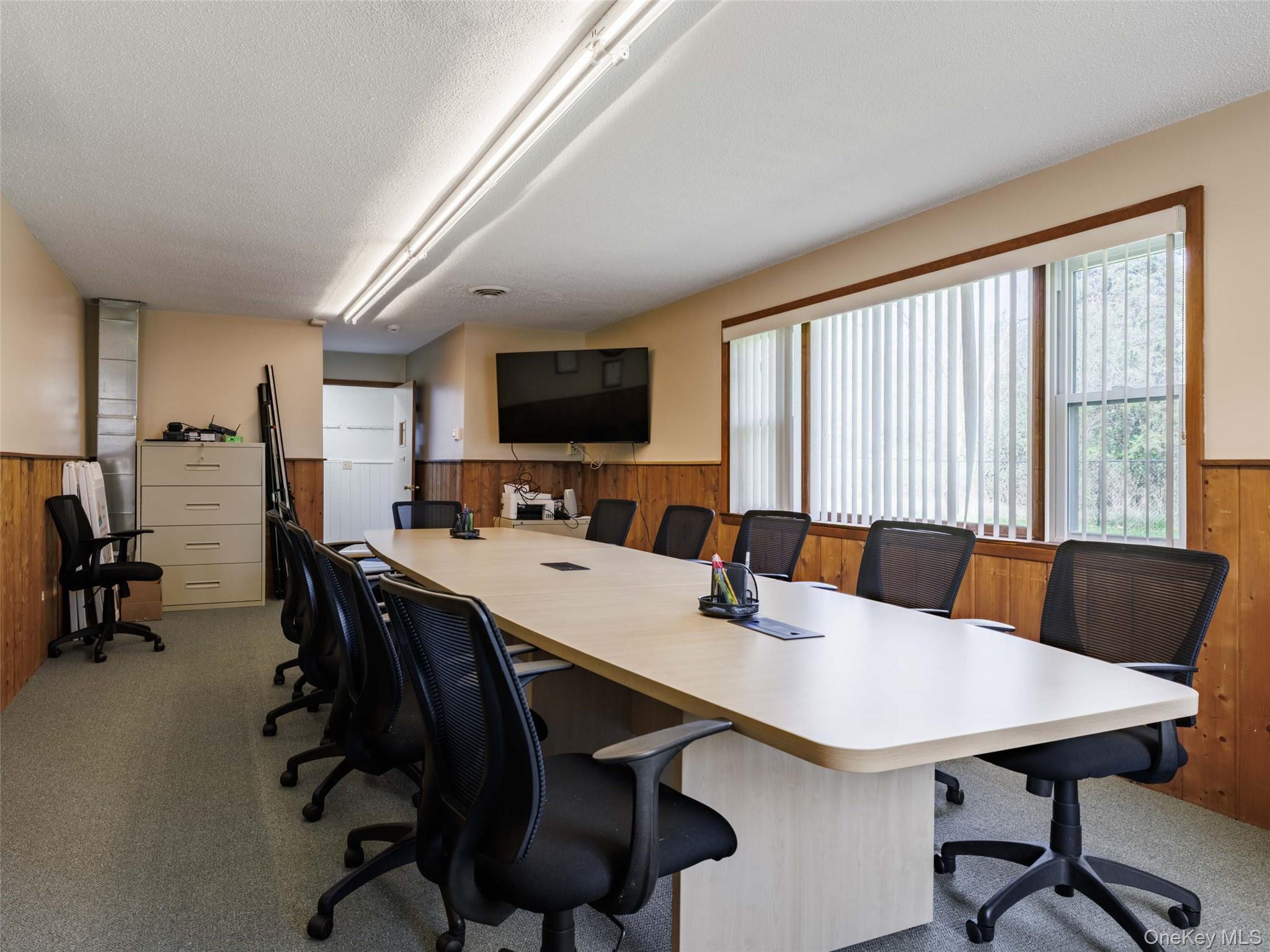 337 Fairview Avenue, Hudson, NY 12534