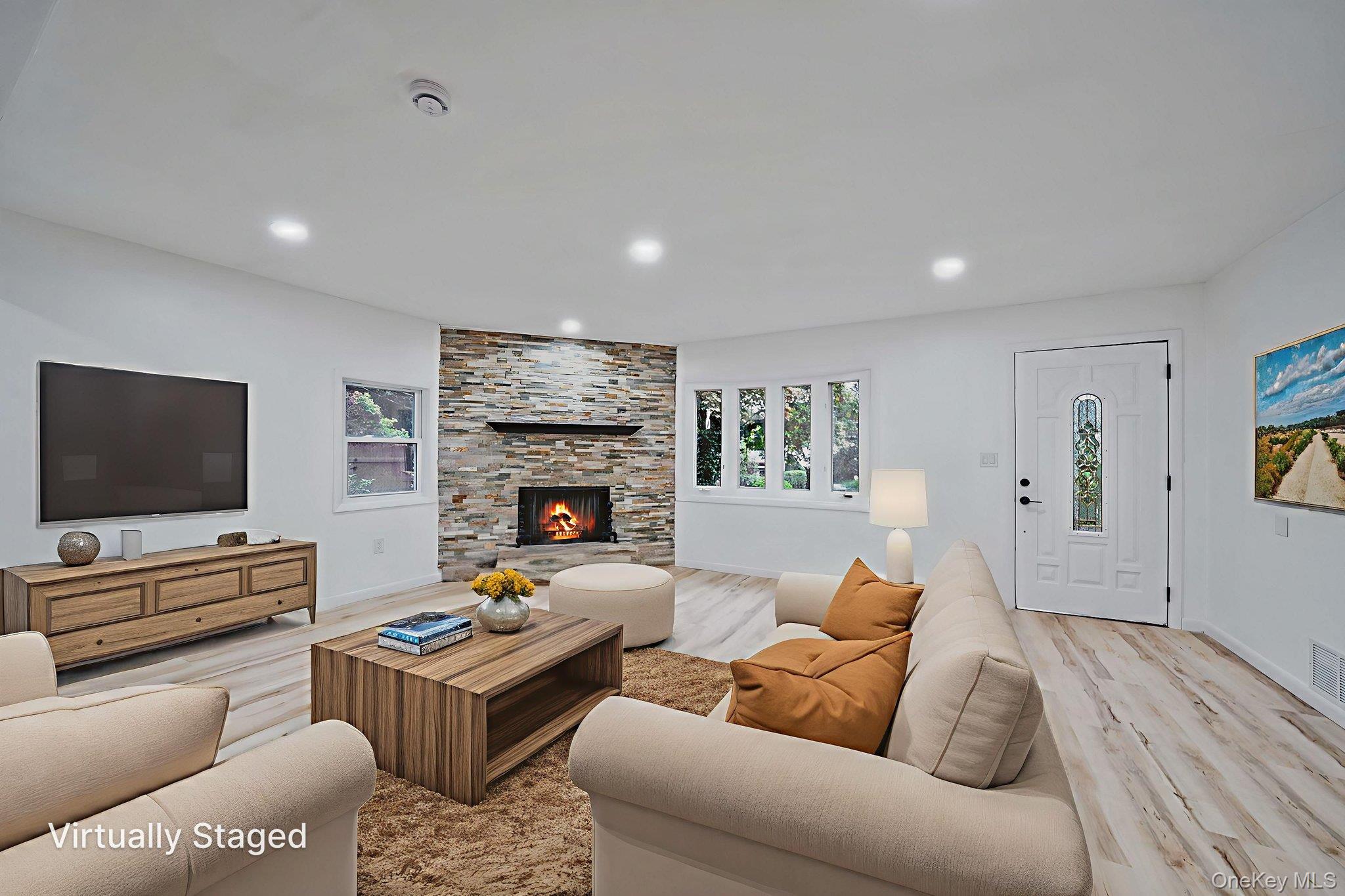 16 Sheridan Avenue, Sloatsburg, NY 10974