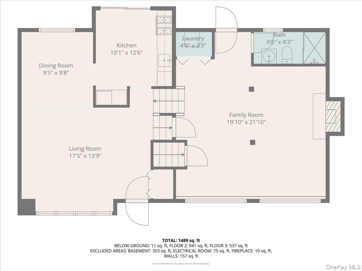 15 Alma Lane, Plainview, NY 11803