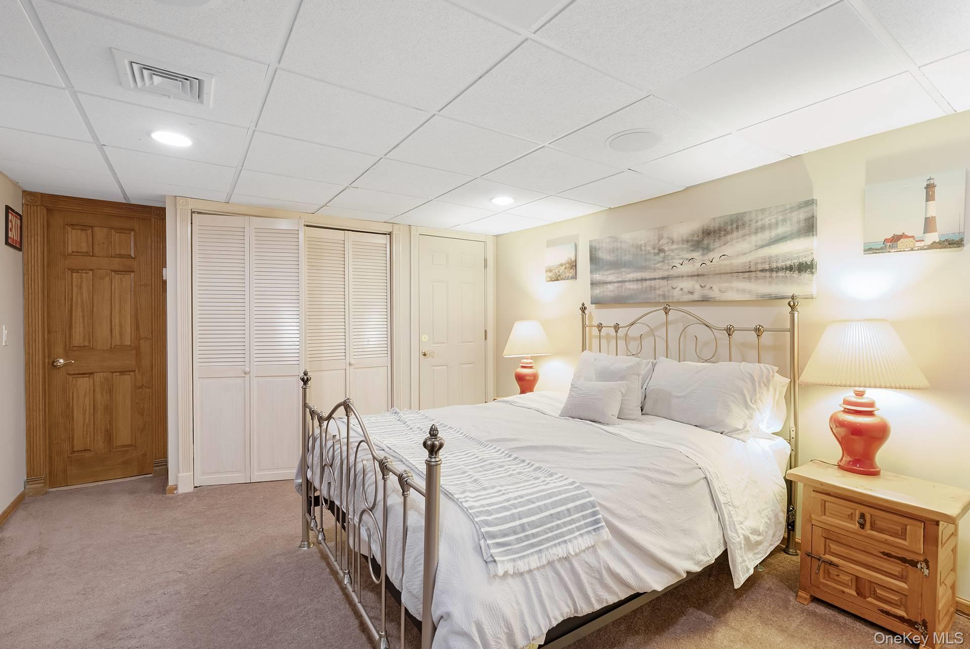 156 Maggie Drive, East Quogue, NY 11942