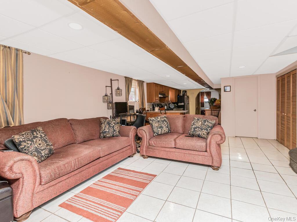 410 Revere Avenue, Bronx, NY 10465