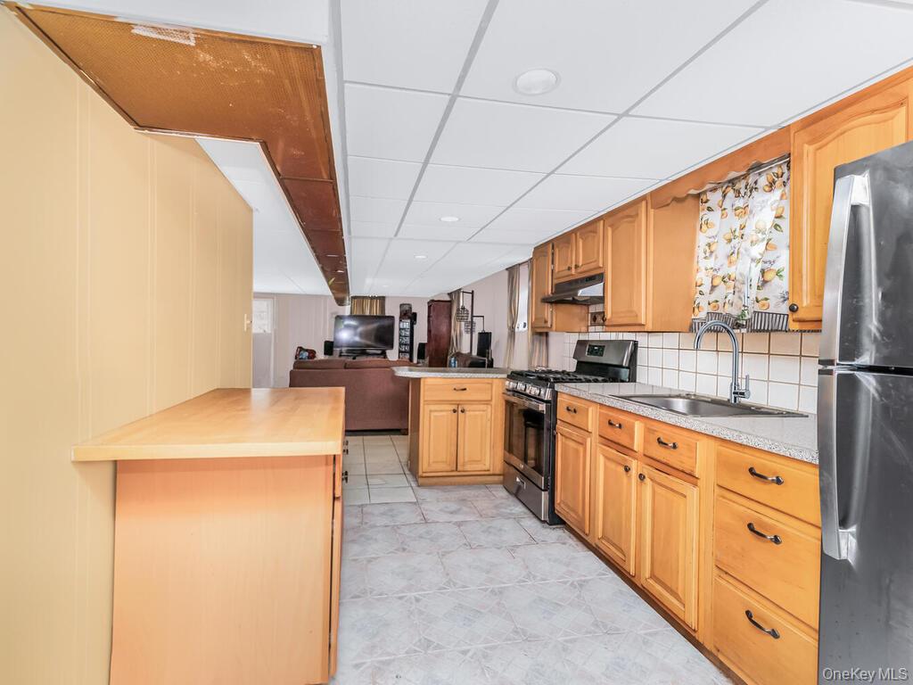 410 Revere Avenue, Bronx, NY 10465