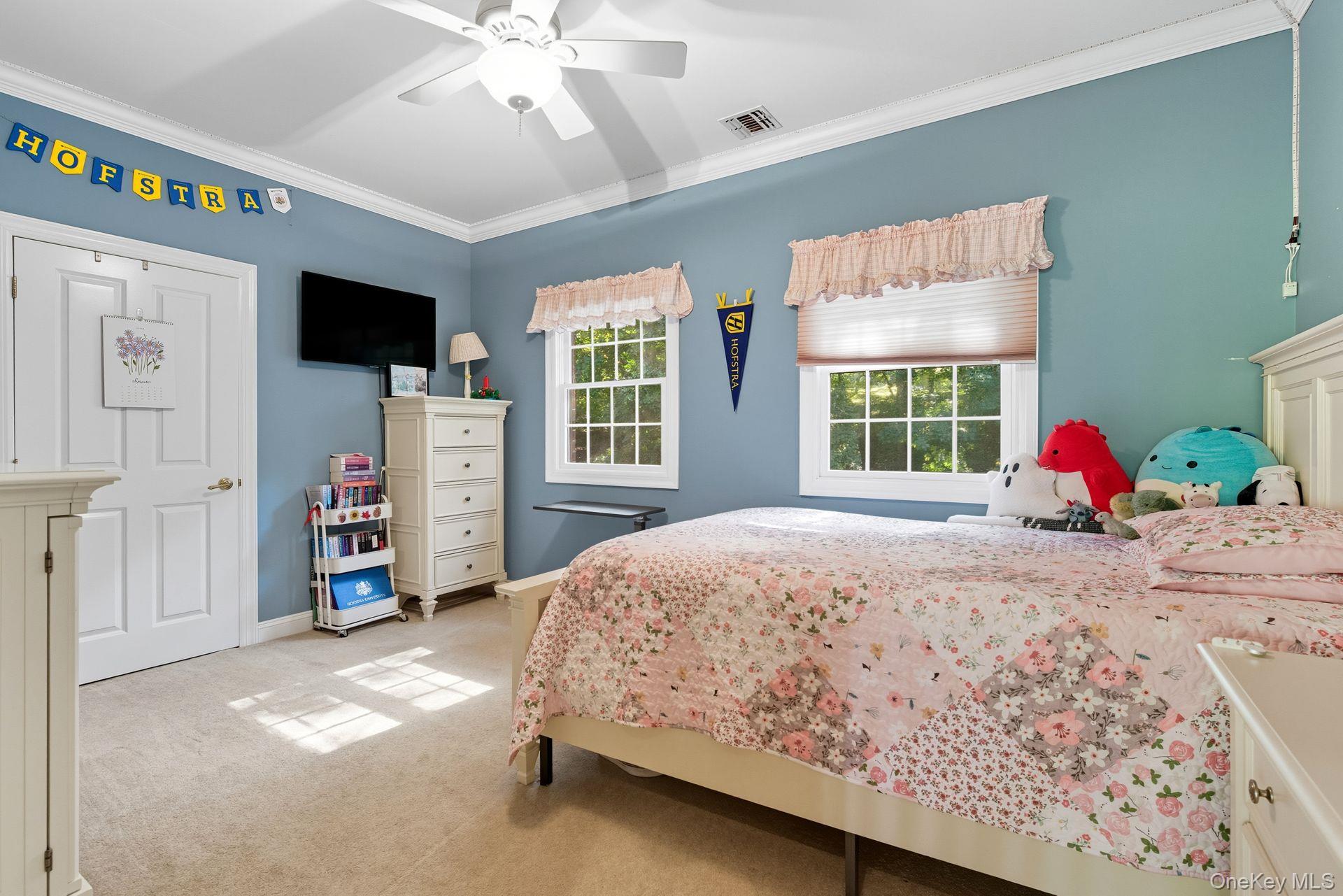 20 Mill Road, Lloyd Harbor, NY 11743