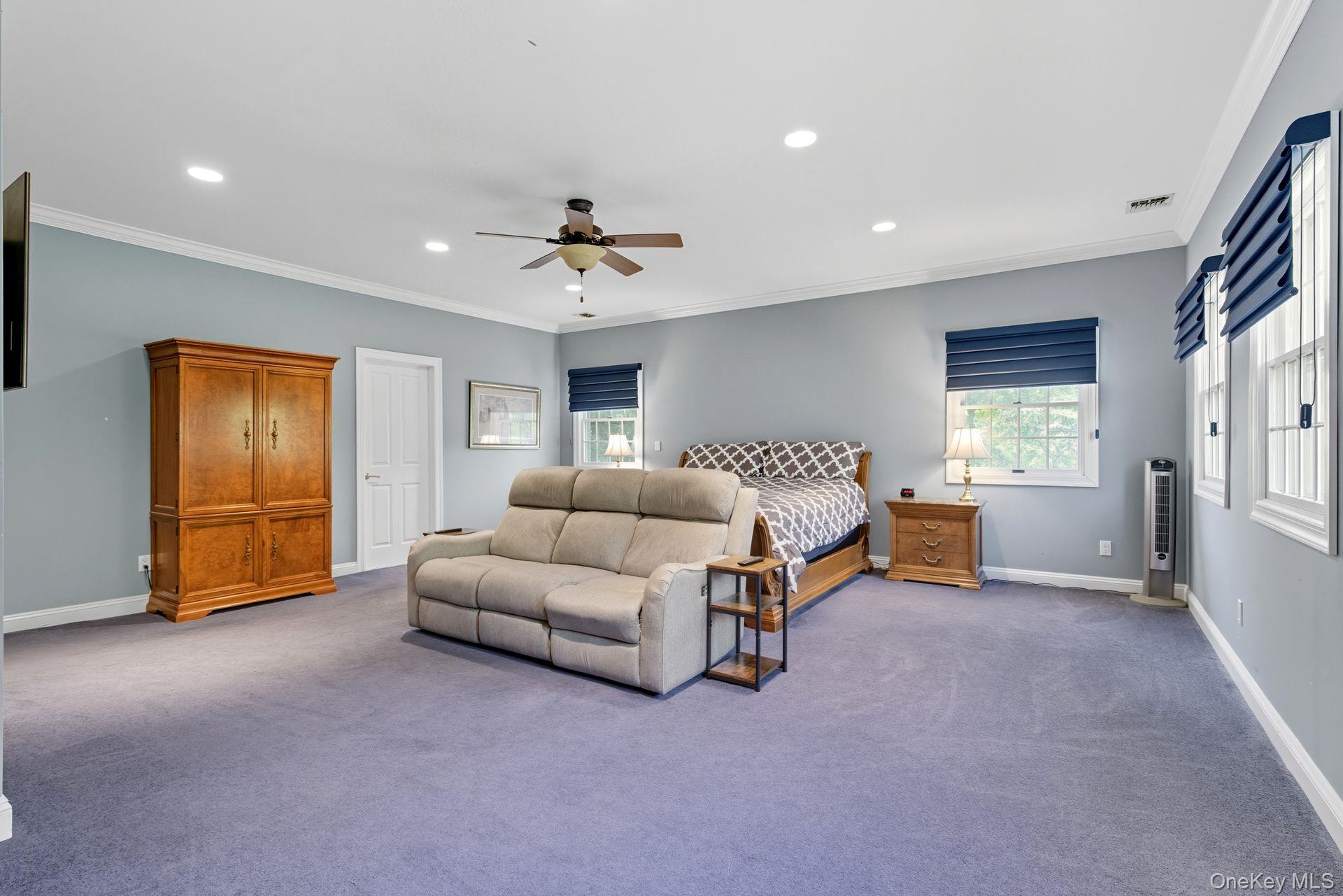 20 Mill Road, Lloyd Harbor, NY 11743