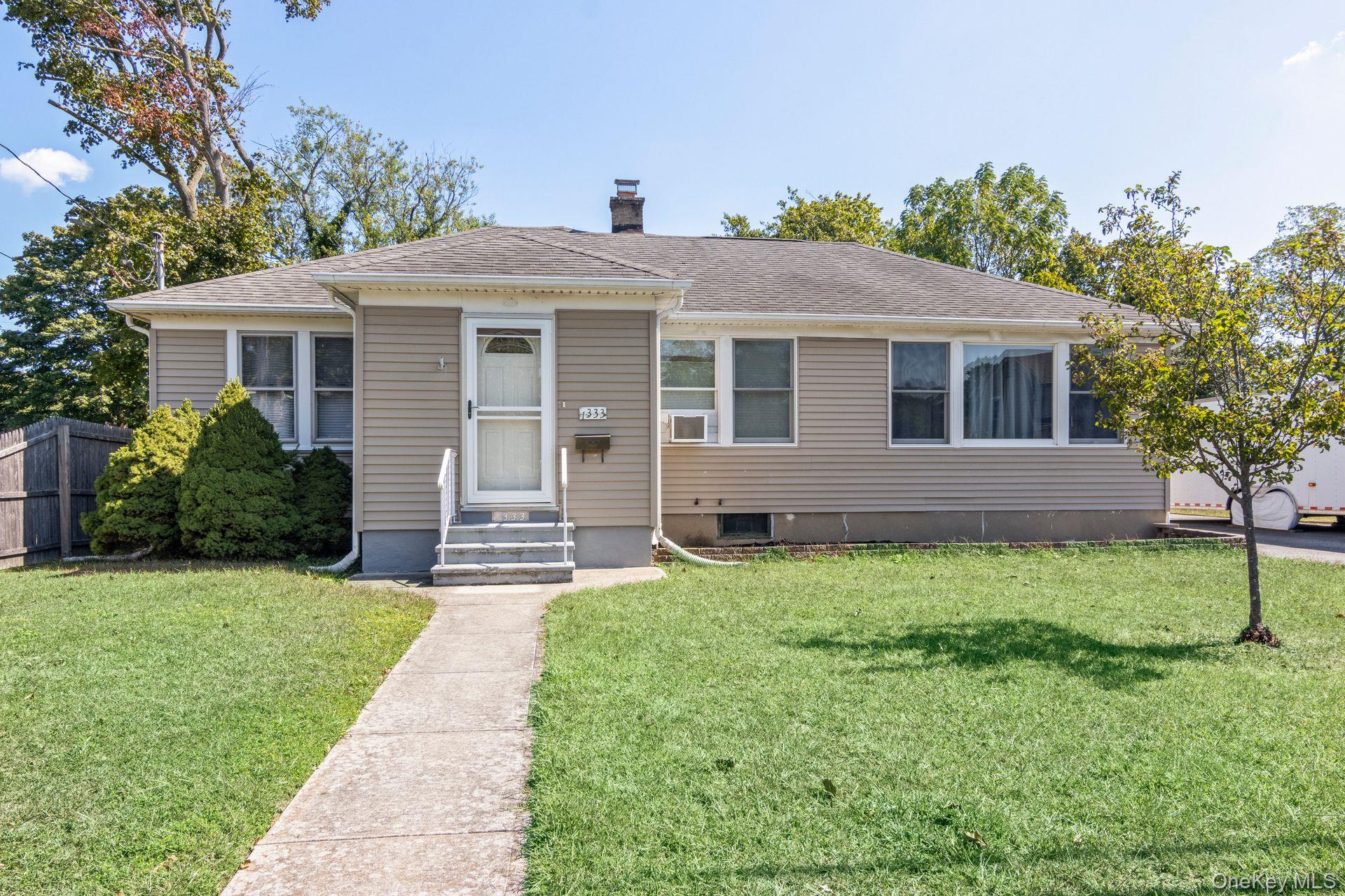 1333 Richland Boulevard, Bay Shore, NY 11706