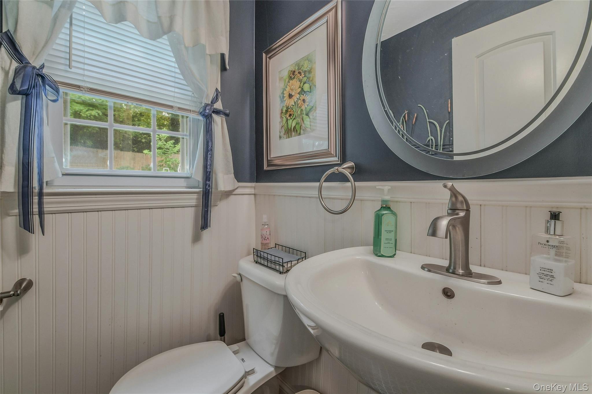 15 Hilton, Huntington, NY 11743