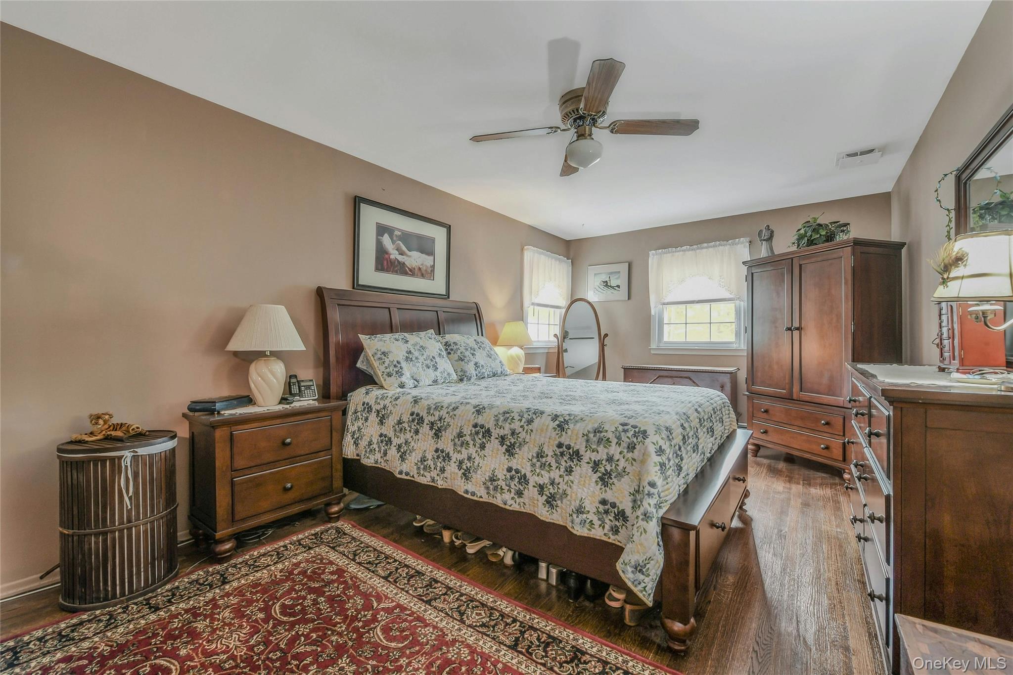 15 Hilton, Huntington, NY 11743