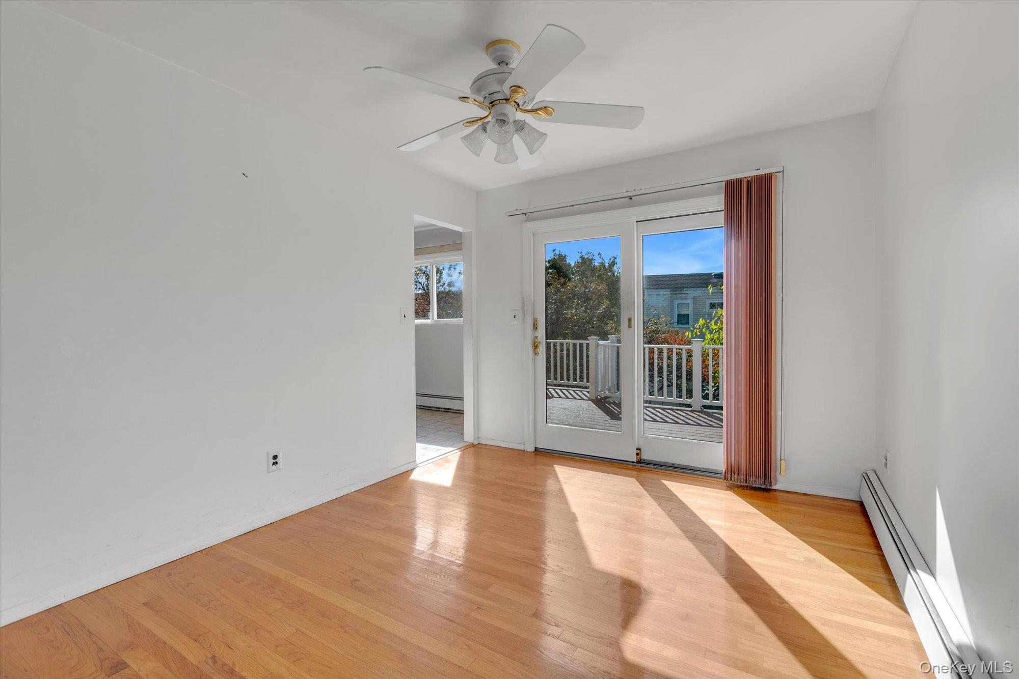 282 N Oak Street, Massapequa, NY 11758