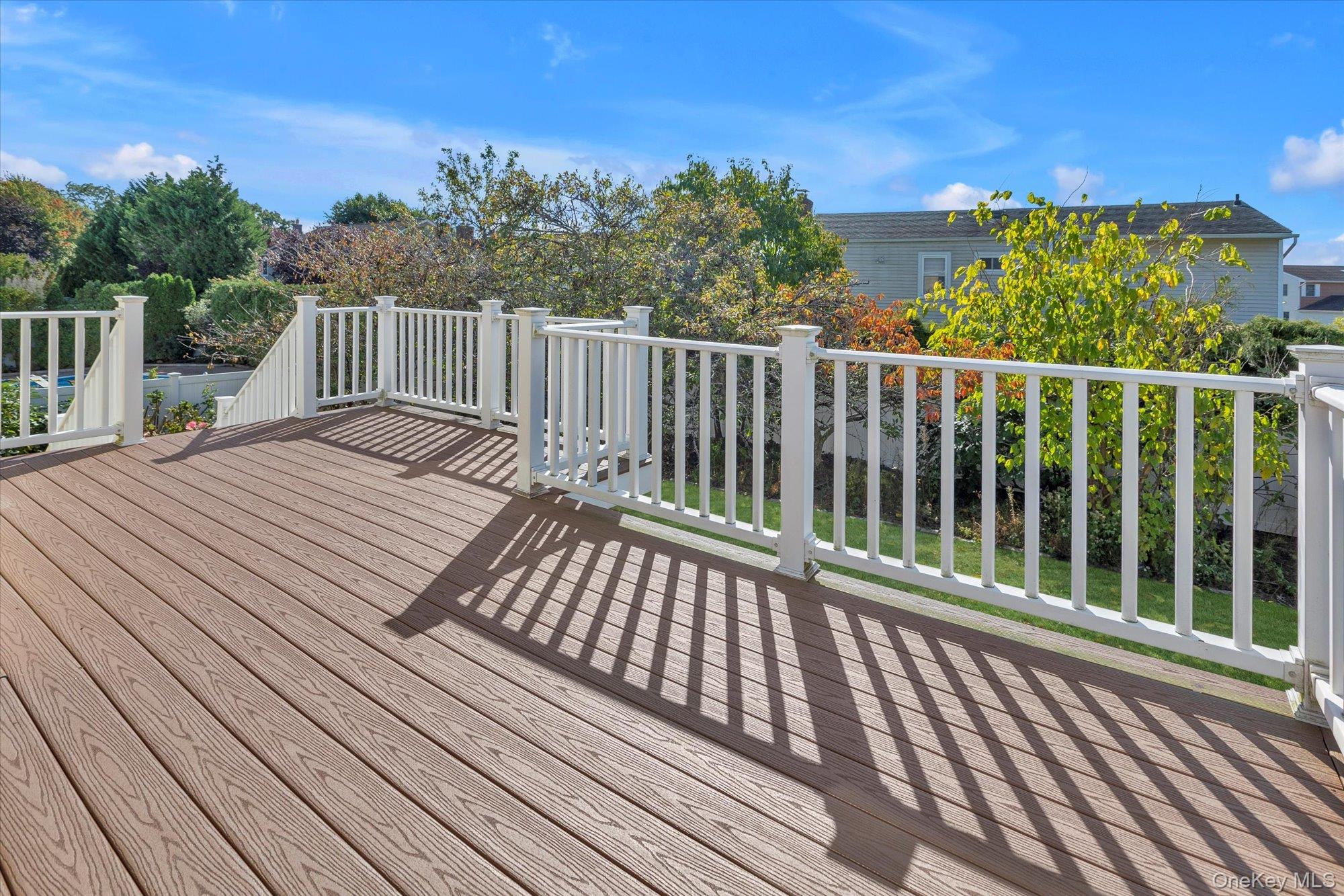 282 N Oak Street, Massapequa, NY 11758