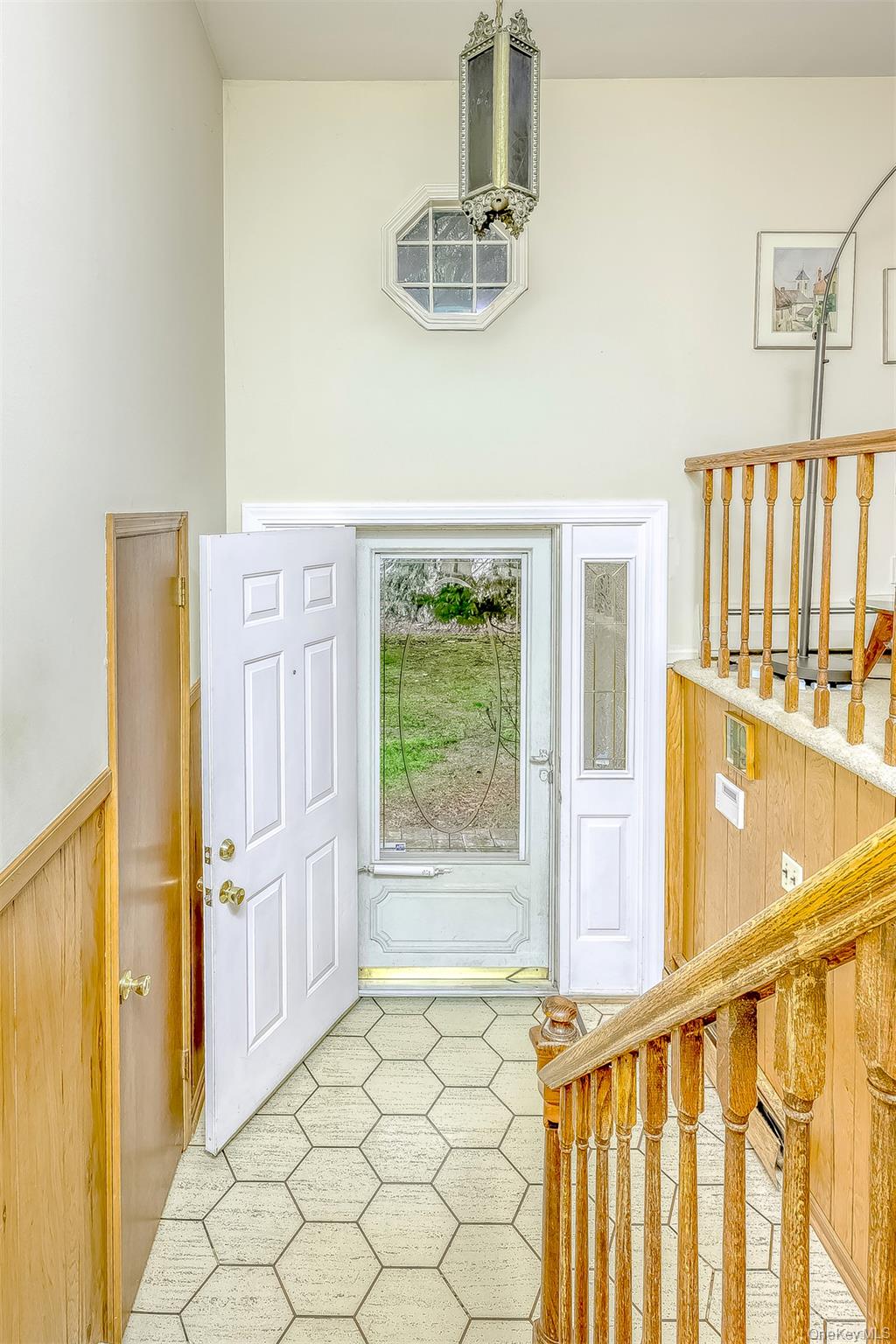 19 Mary Beth Drive, Suffern, NY 10901