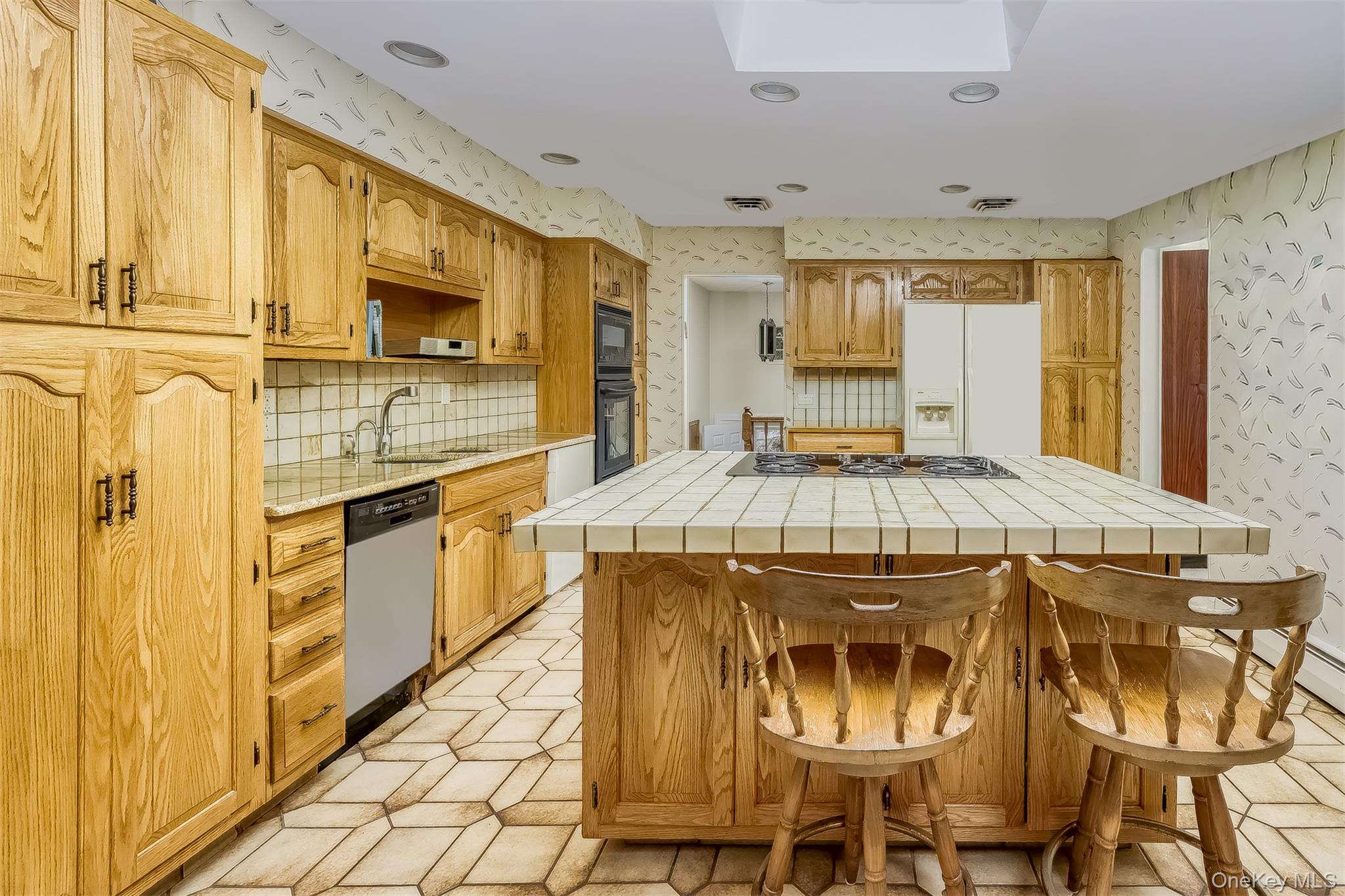 19 Mary Beth Drive, Suffern, NY 10901