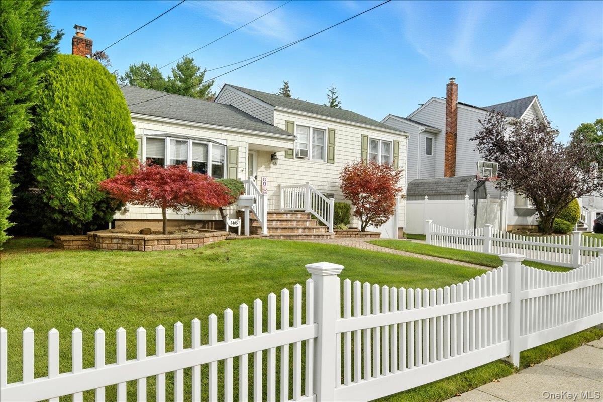 3405 Lufberry Avenue, Wantagh, NY 11793