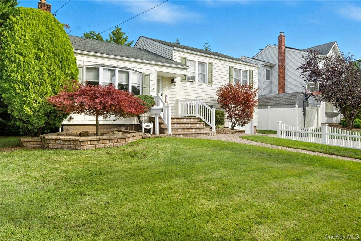 3405 Lufberry Avenue, Wantagh, NY 11793