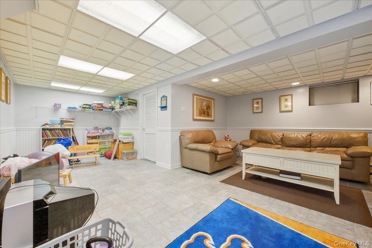 3405 Lufberry Avenue, Wantagh, NY 11793