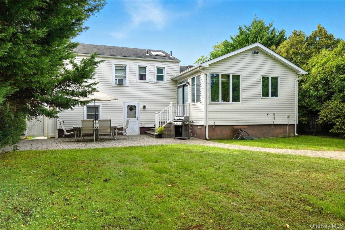 3405 Lufberry Avenue, Wantagh, NY 11793