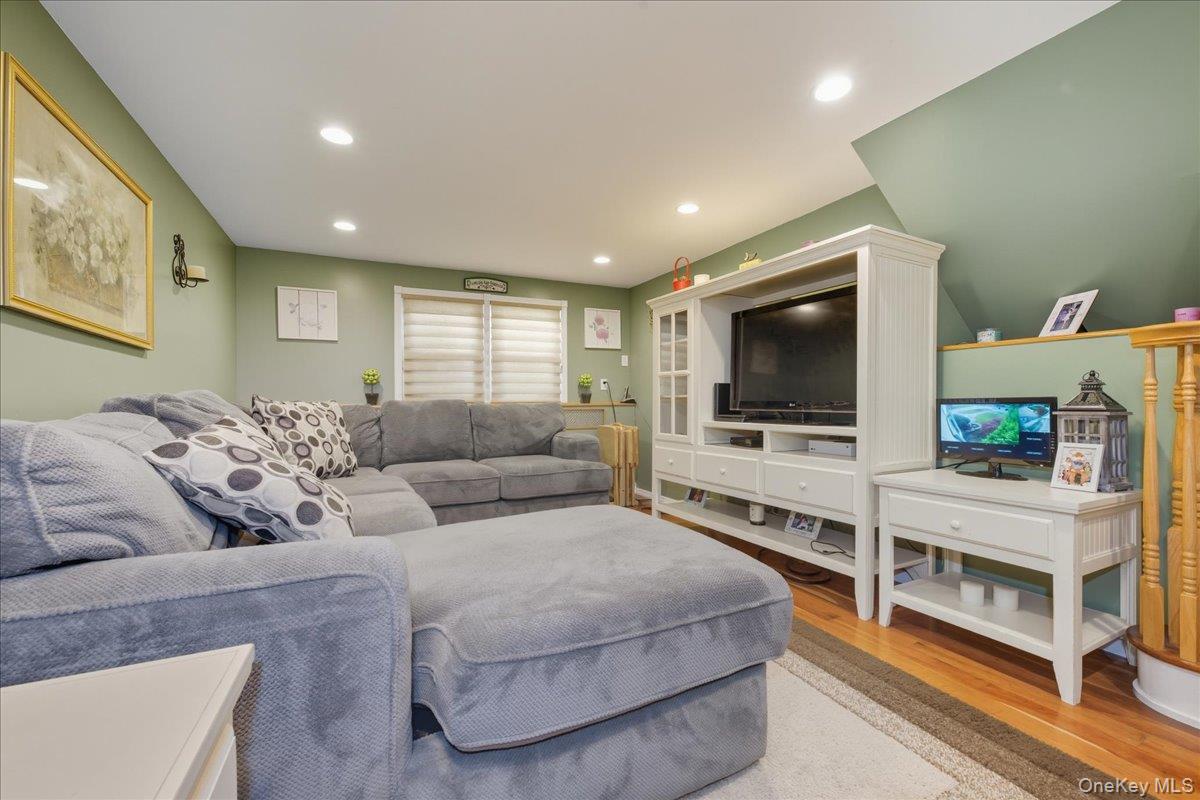 3405 Lufberry Avenue, Wantagh, NY 11793