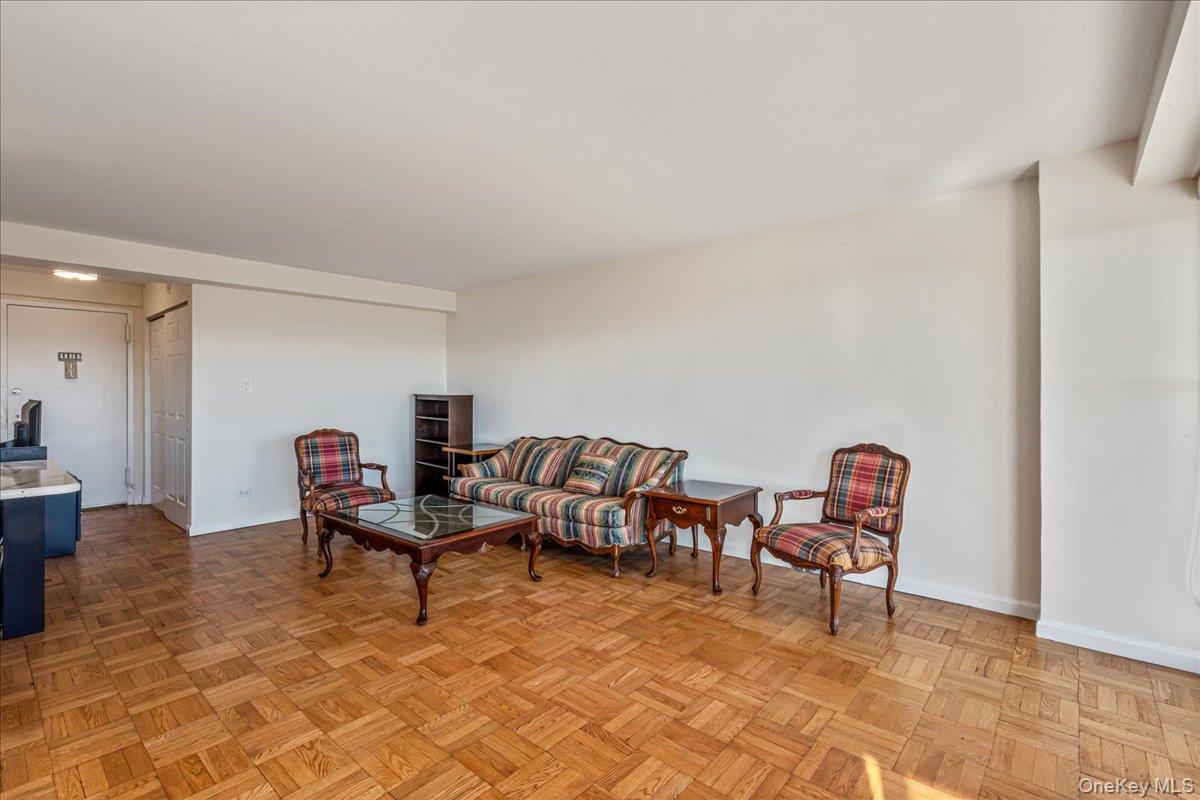 18-15 215th Street # 9R, Bayside, NY 11360