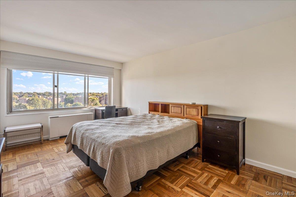 18-15 215th Street # 9R, Bayside, NY 11360