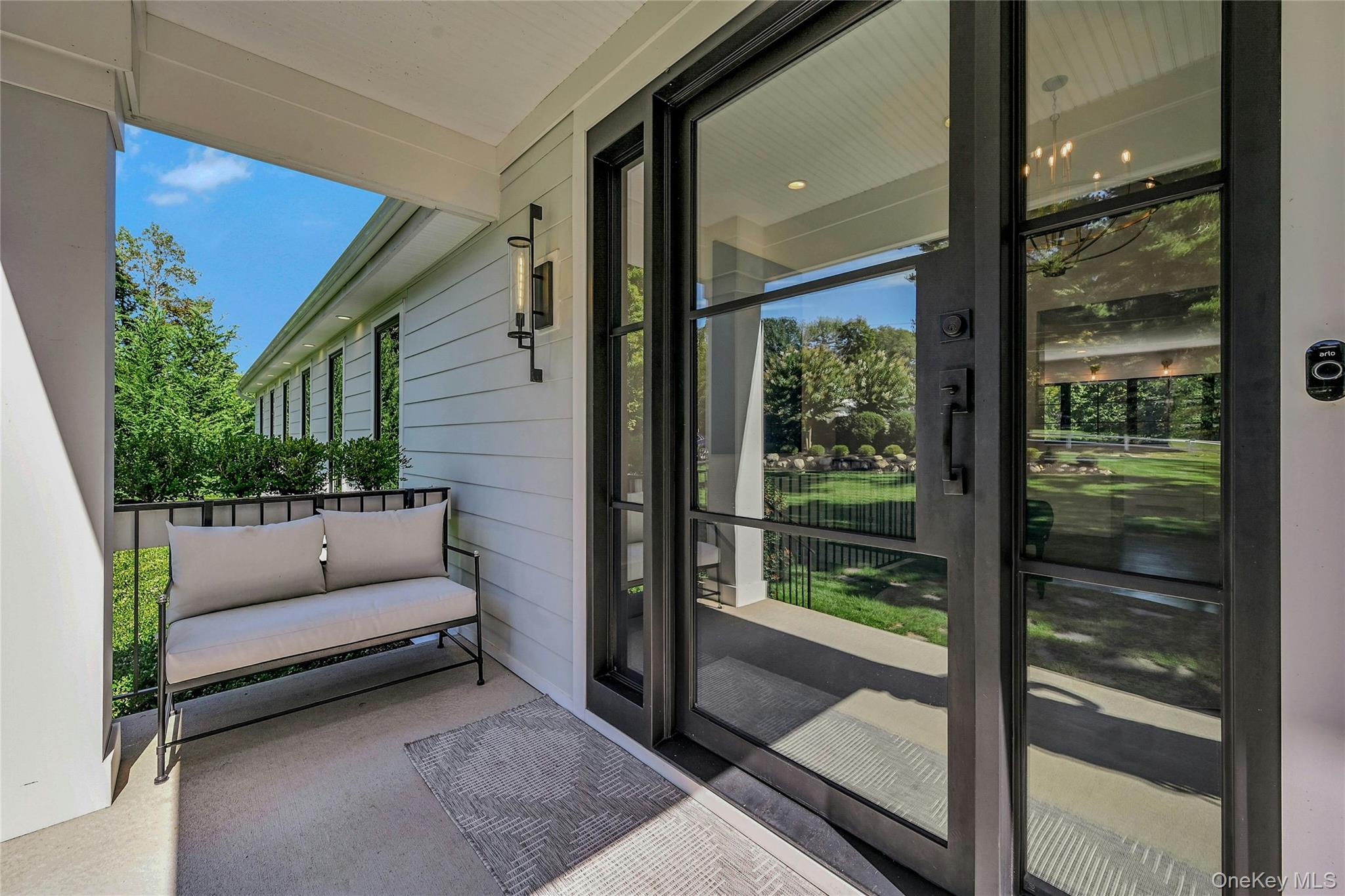 262 Huntington Bay Road, Huntington Bay, NY 11743