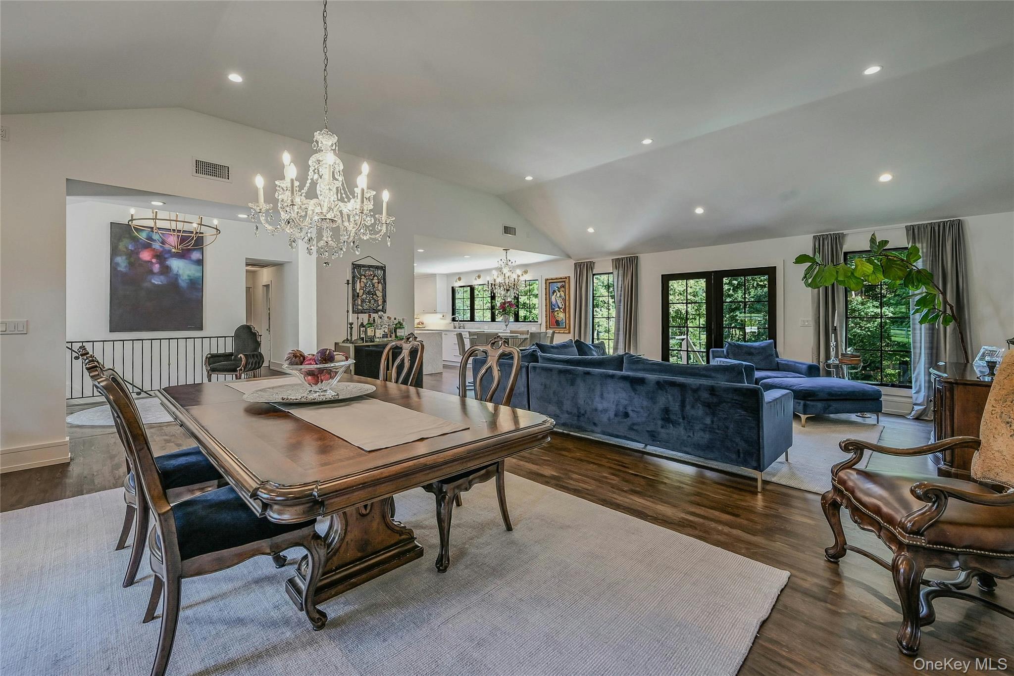 262 Huntington Bay Road, Huntington Bay, NY 11743