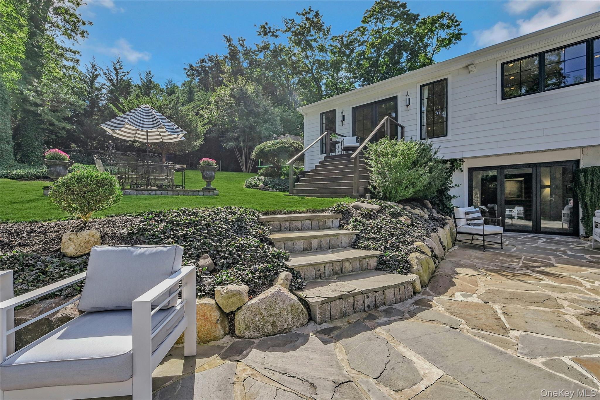 262 Huntington Bay Road, Huntington Bay, NY 11743