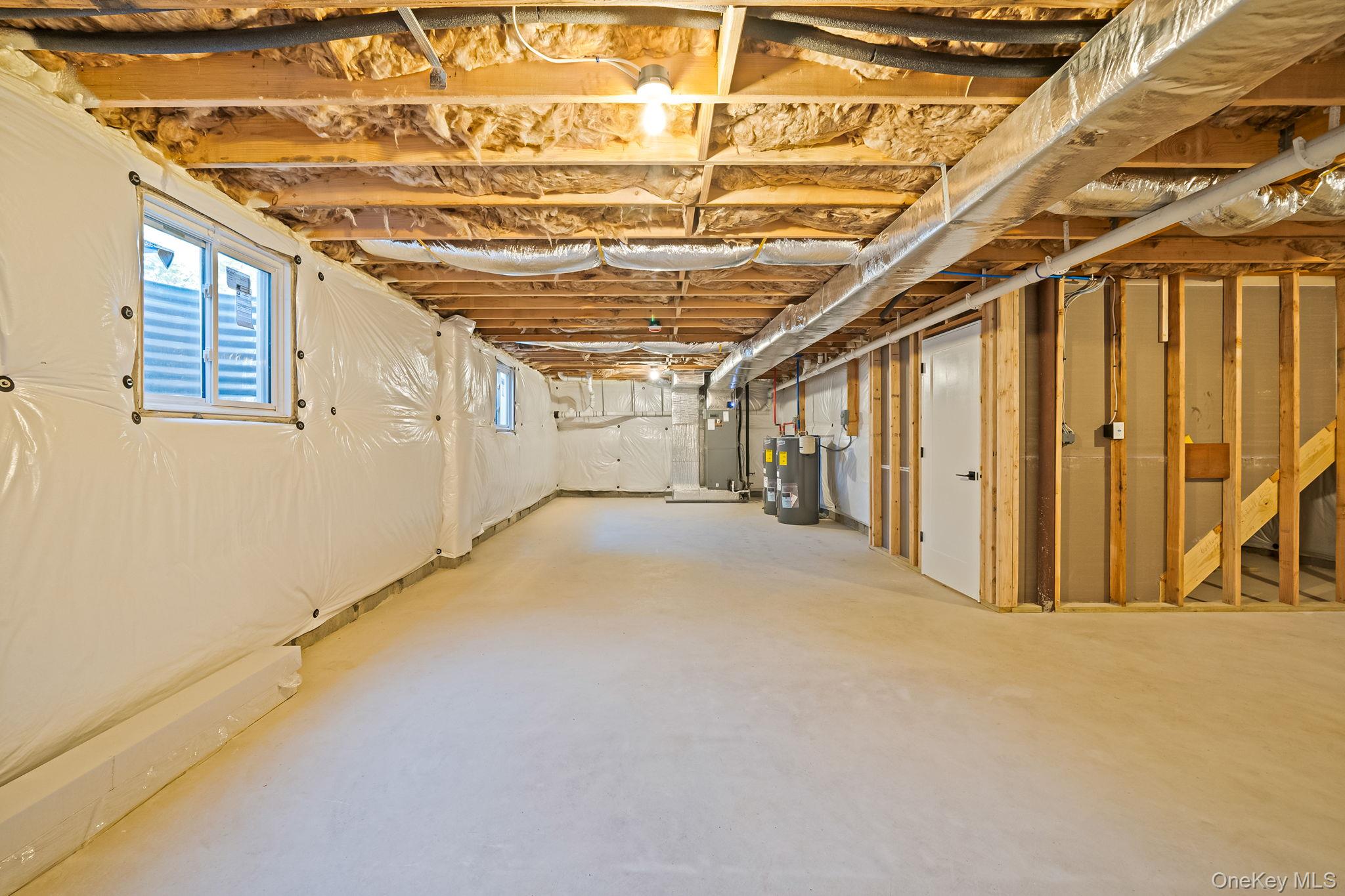 90 Yaphank Road W, Coram, NY 11727