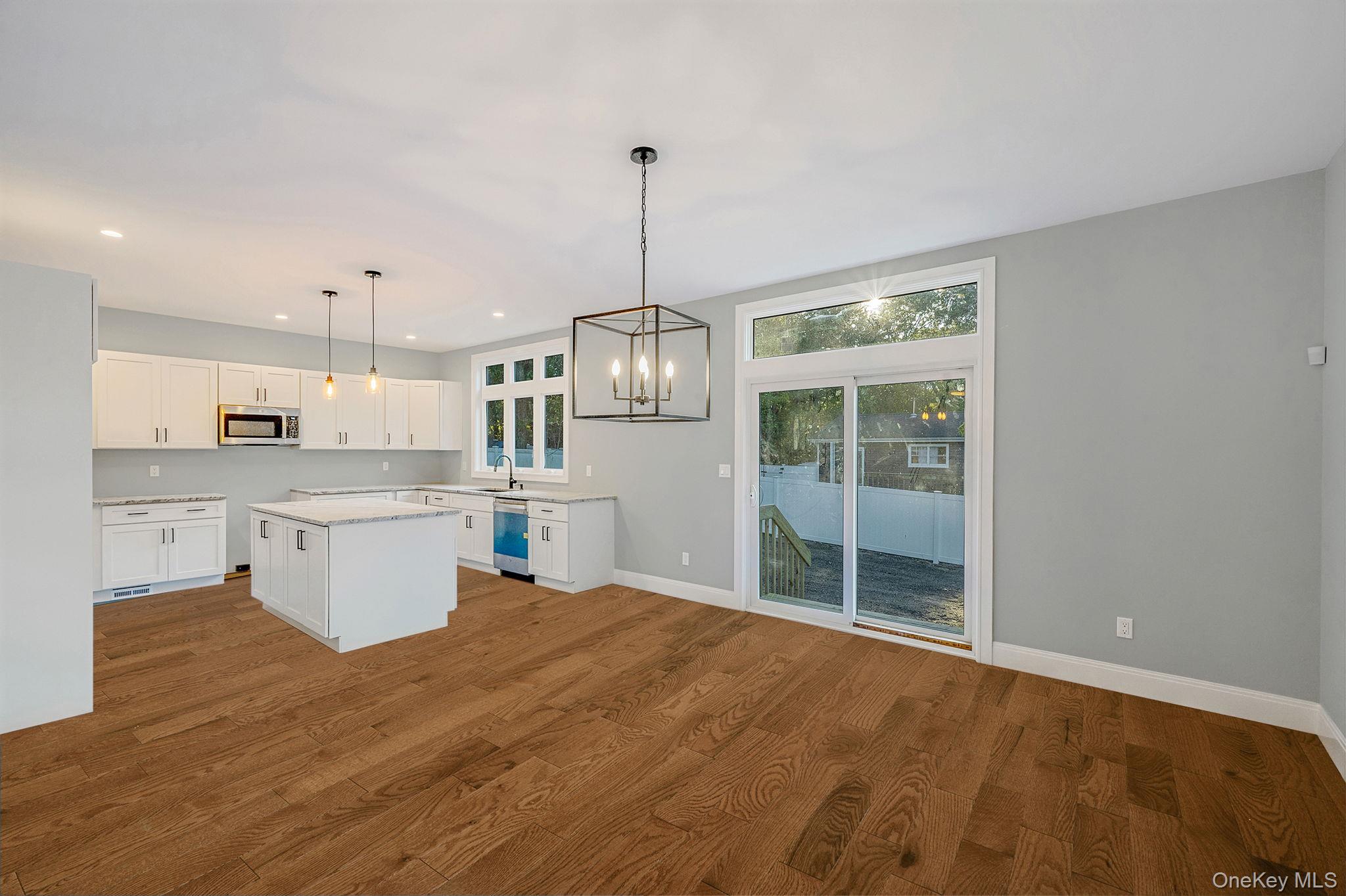 90 Yaphank Road W, Coram, NY 11727