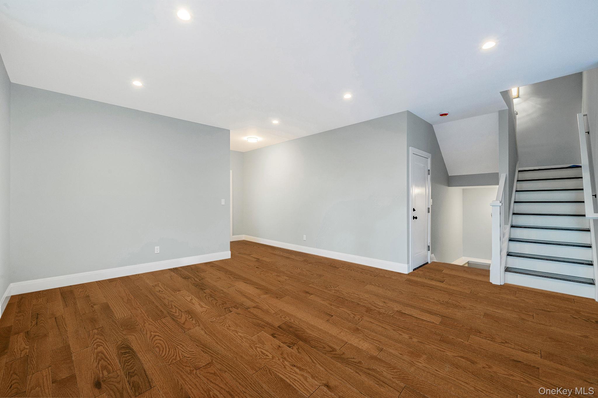 90 Yaphank Road W, Coram, NY 11727