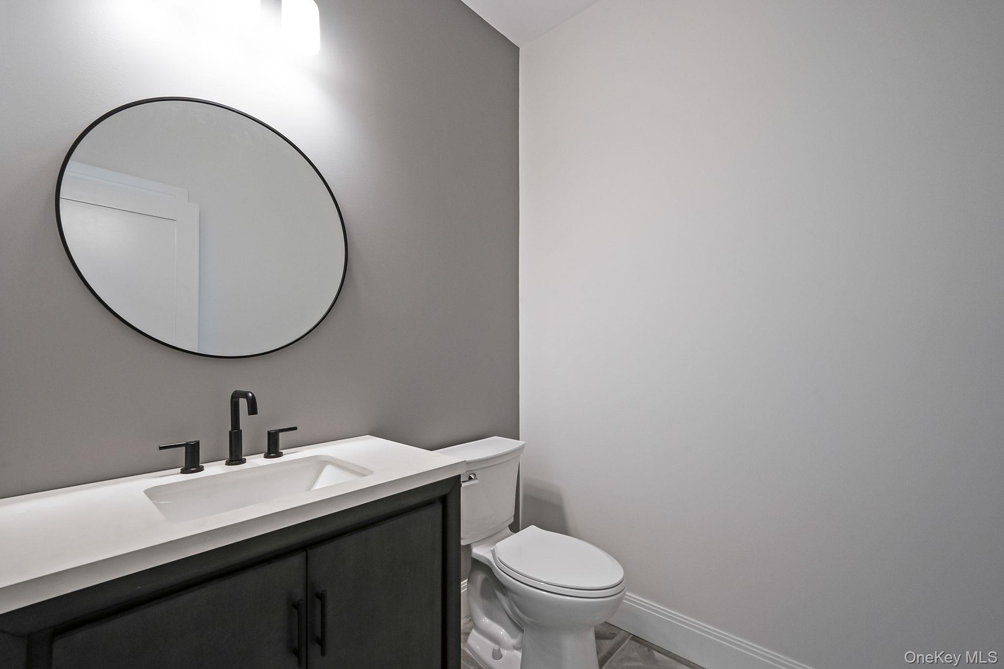 90 Yaphank Road W, Coram, NY 11727