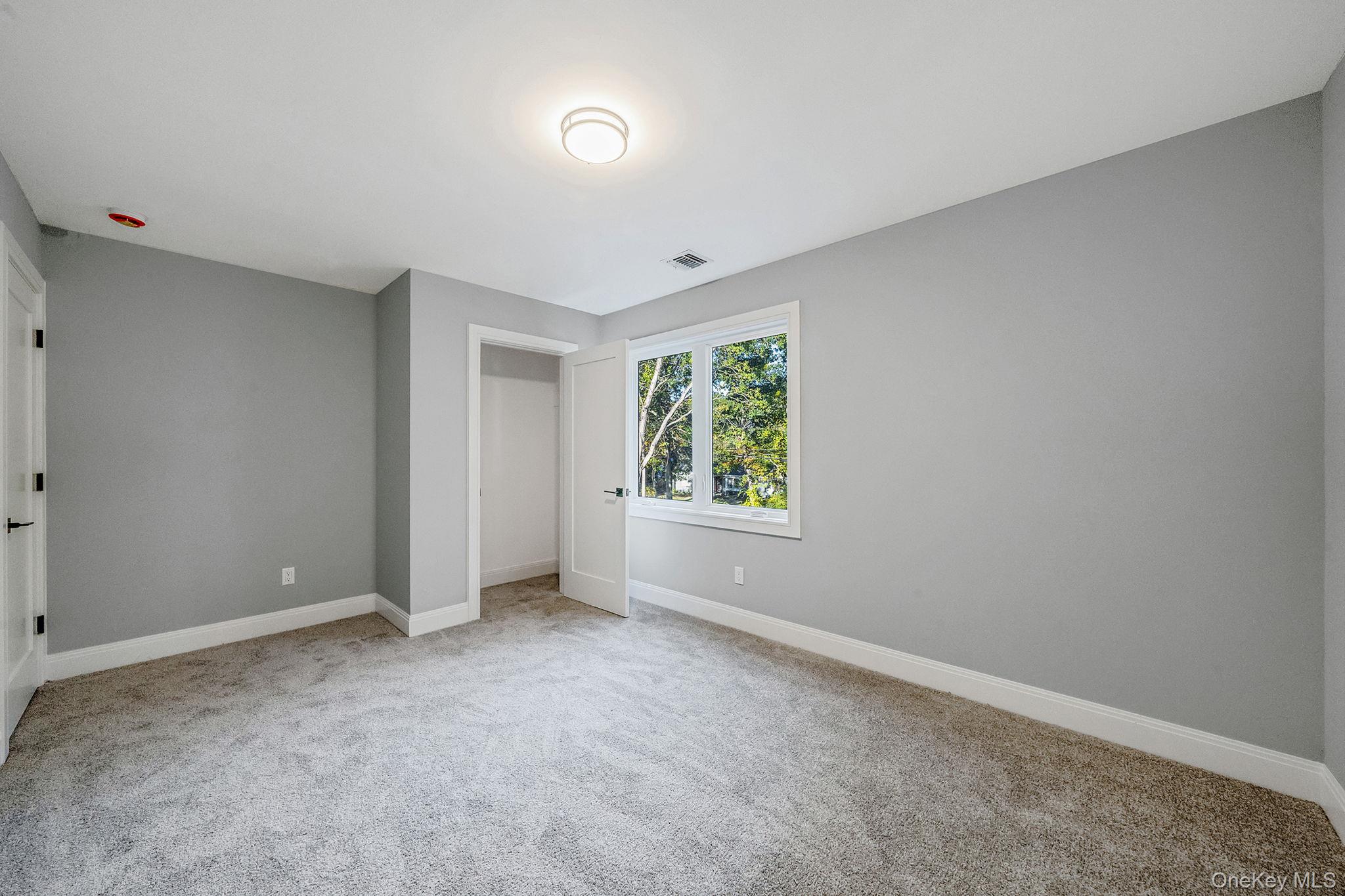 90 Yaphank Road W, Coram, NY 11727