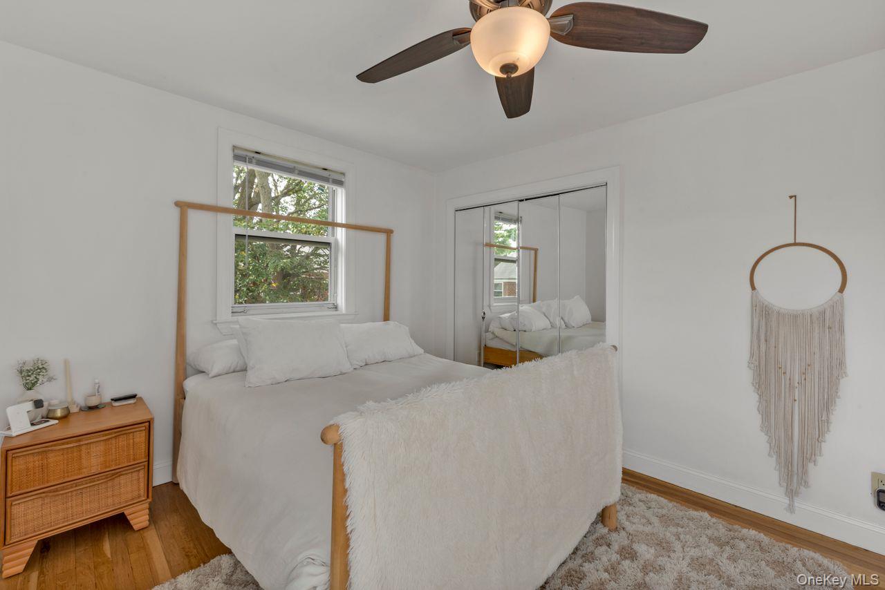 73-20 263rd Street # G, Glen Oaks, NY 11004