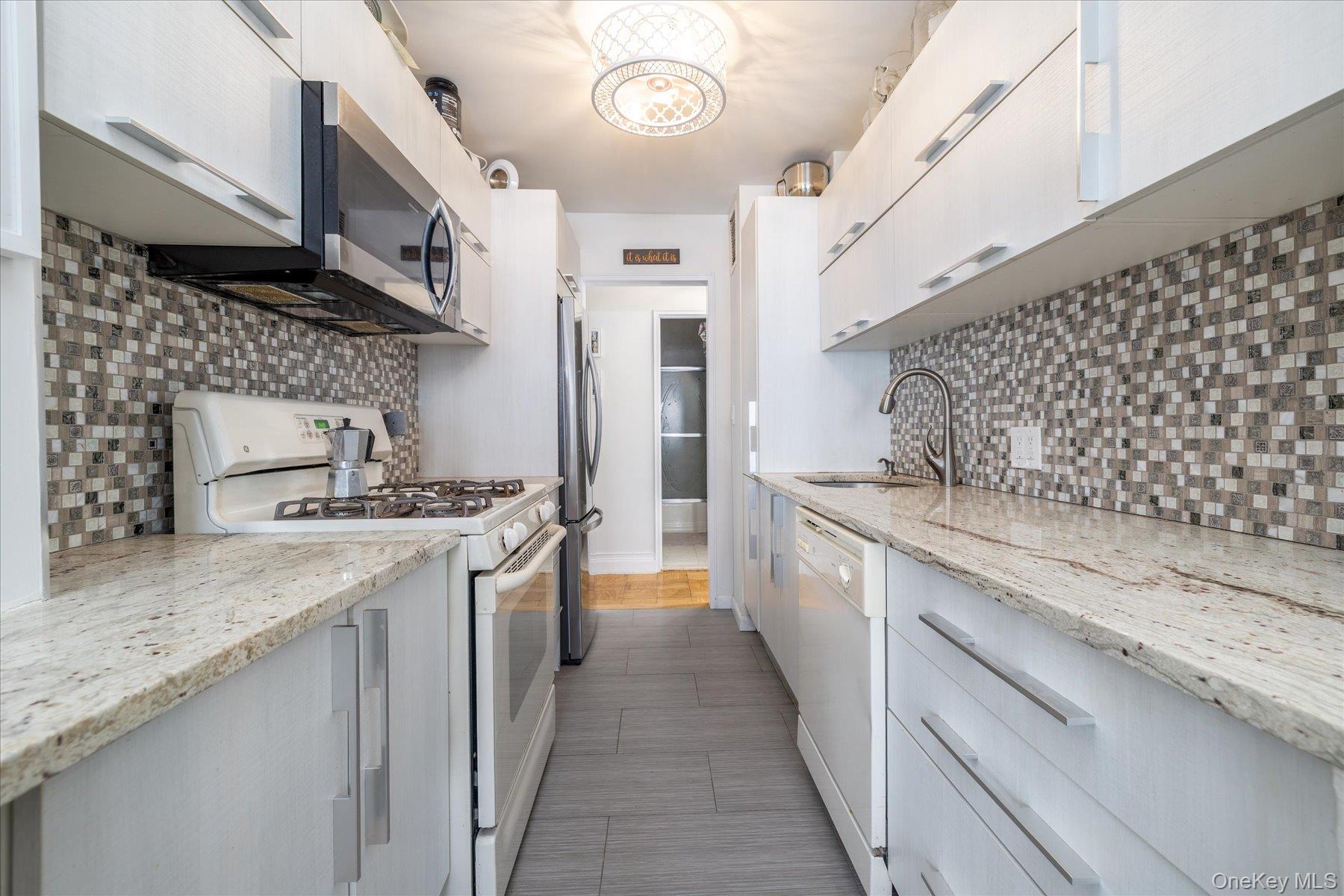 430 Shore Road # 5C, Long Beach, NY 11561