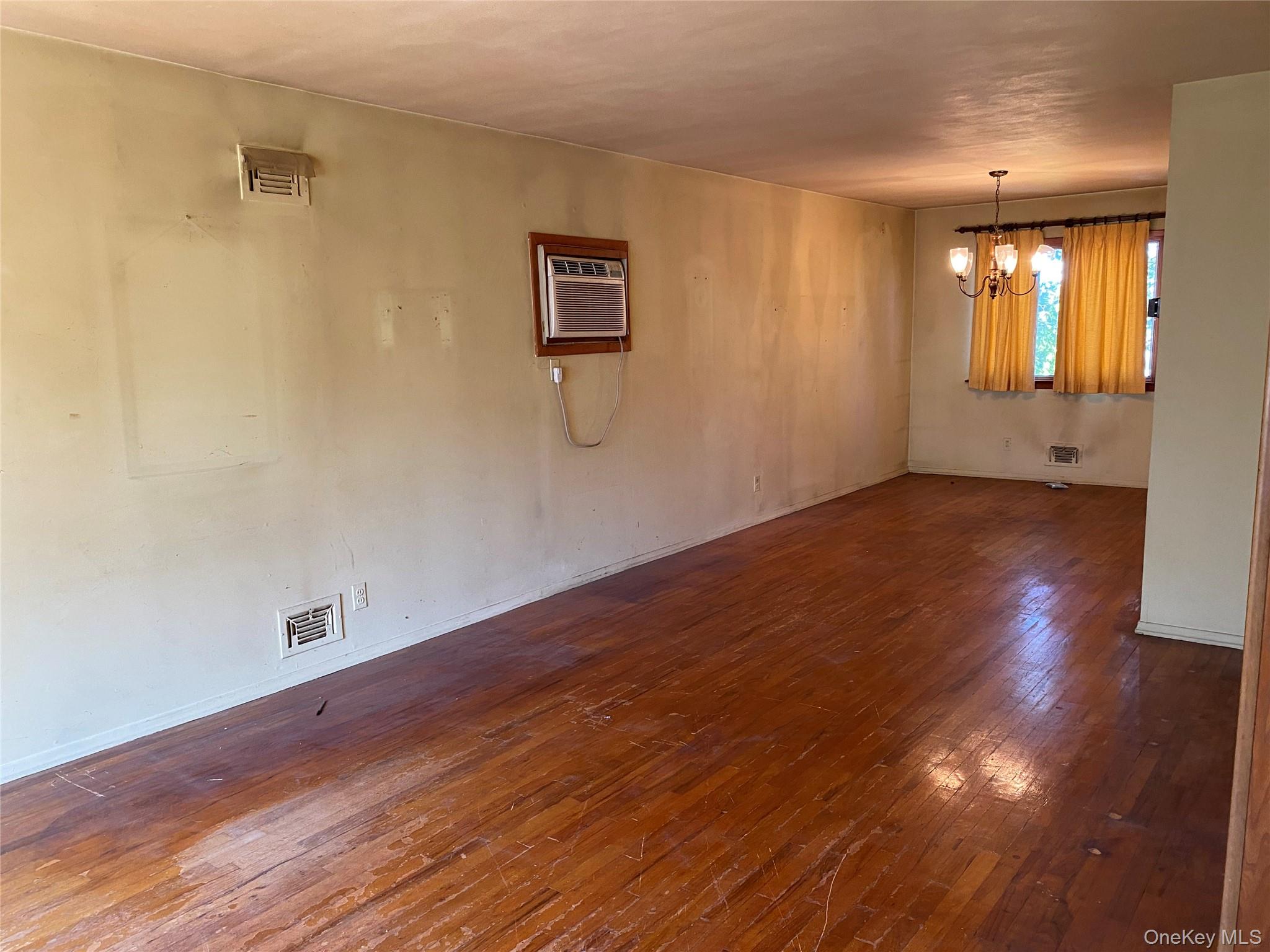 4 Gerri Lane, Yonkers, NY 10703