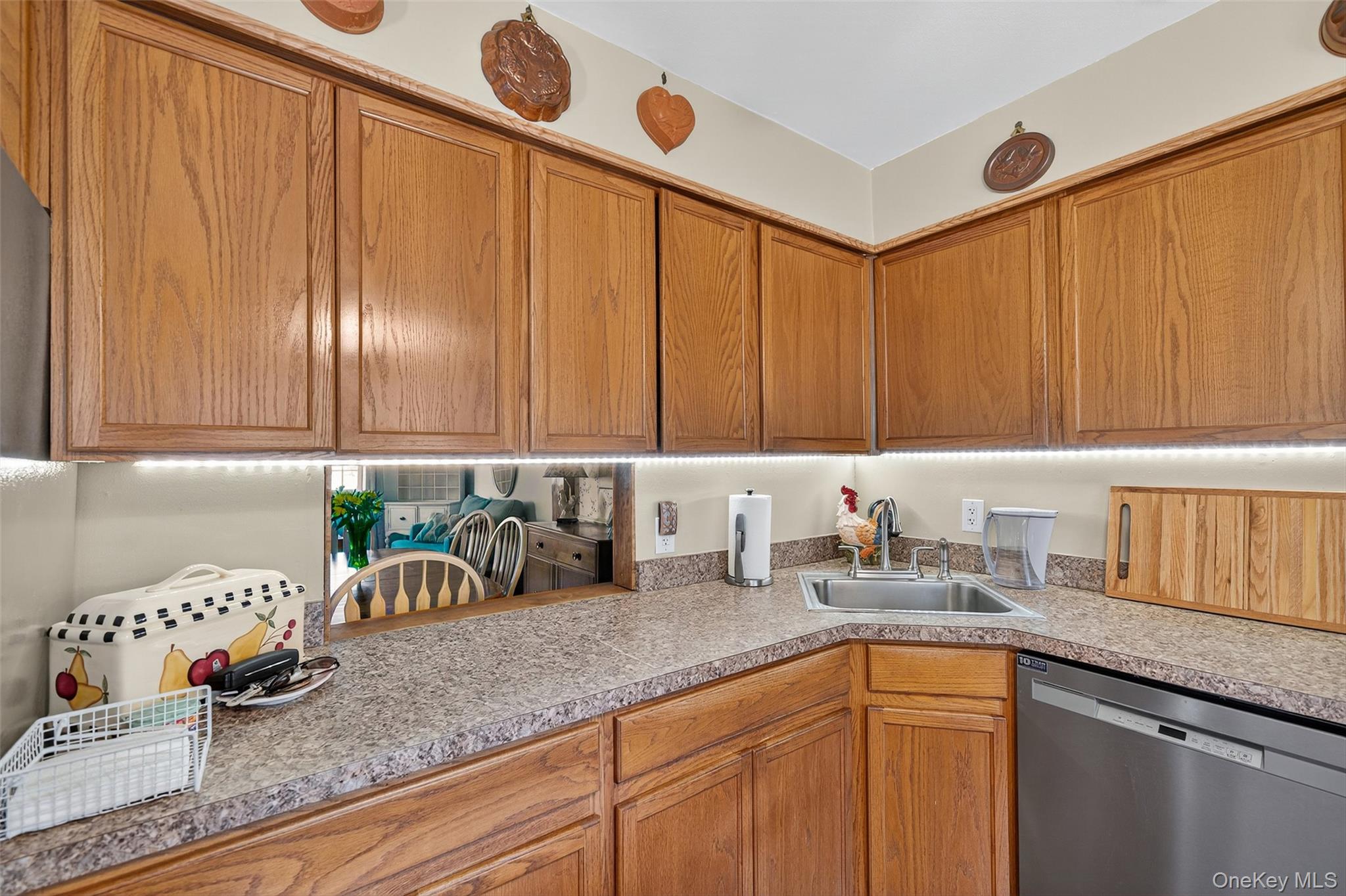 29 Red Barn Lane, Middletown, NY 10940