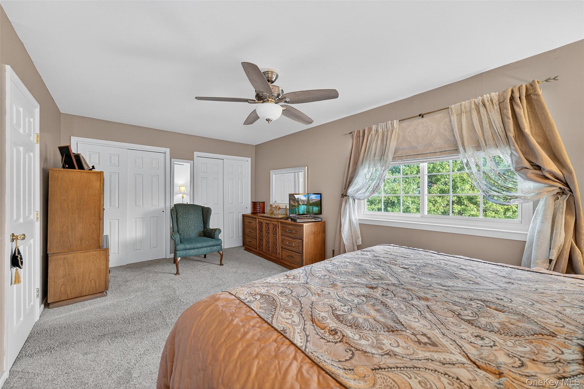 29 Red Barn Lane, Middletown, NY 10940