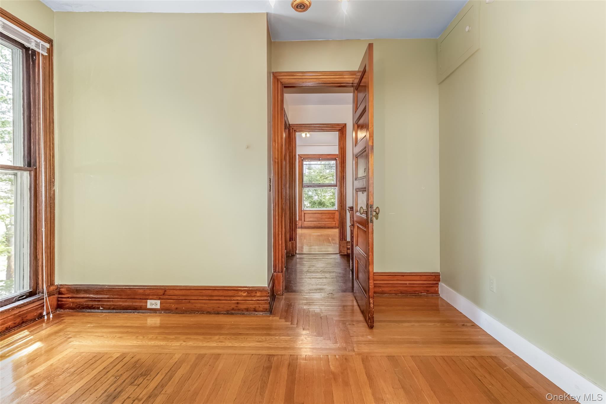 50 Spring Street, Kingston, NY 12401