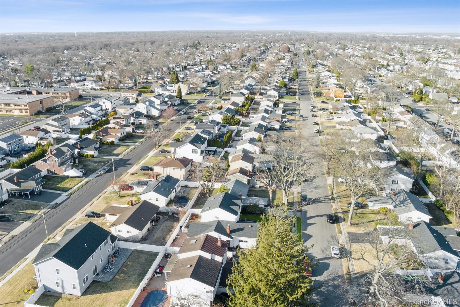 204 Broadway, Massapequa Park, NY 11762