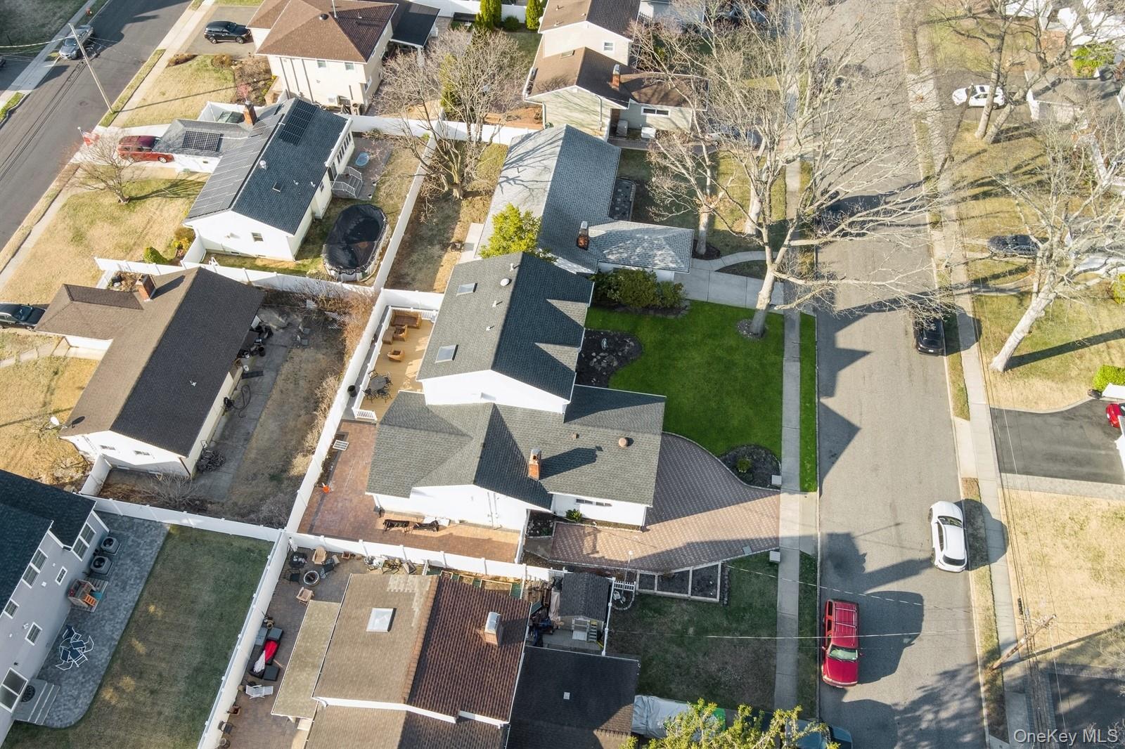 204 Broadway, Massapequa Park, NY 11762