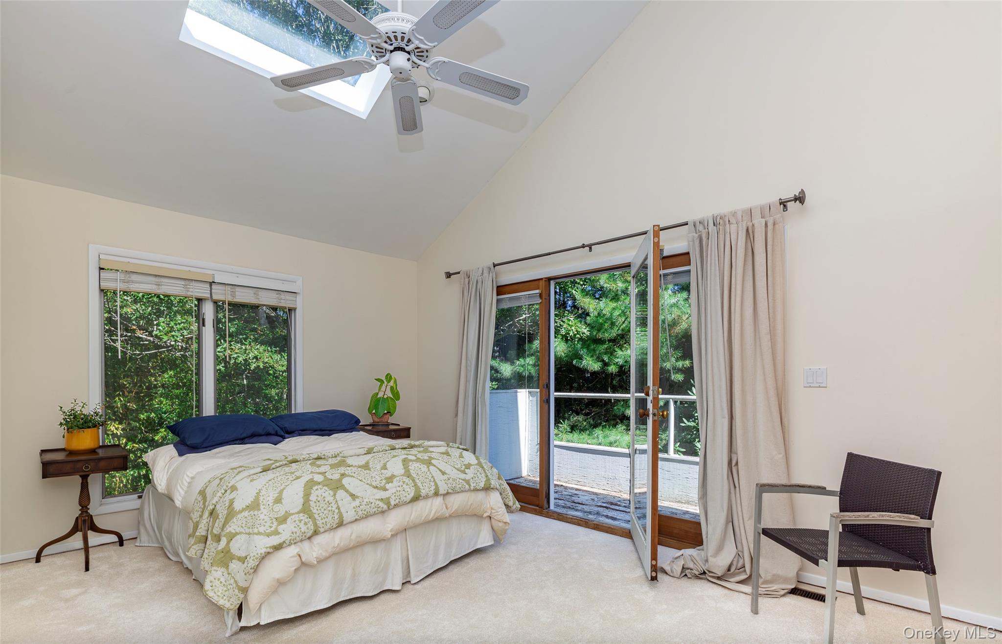 41 Squaw Road, Springs, NY 11937